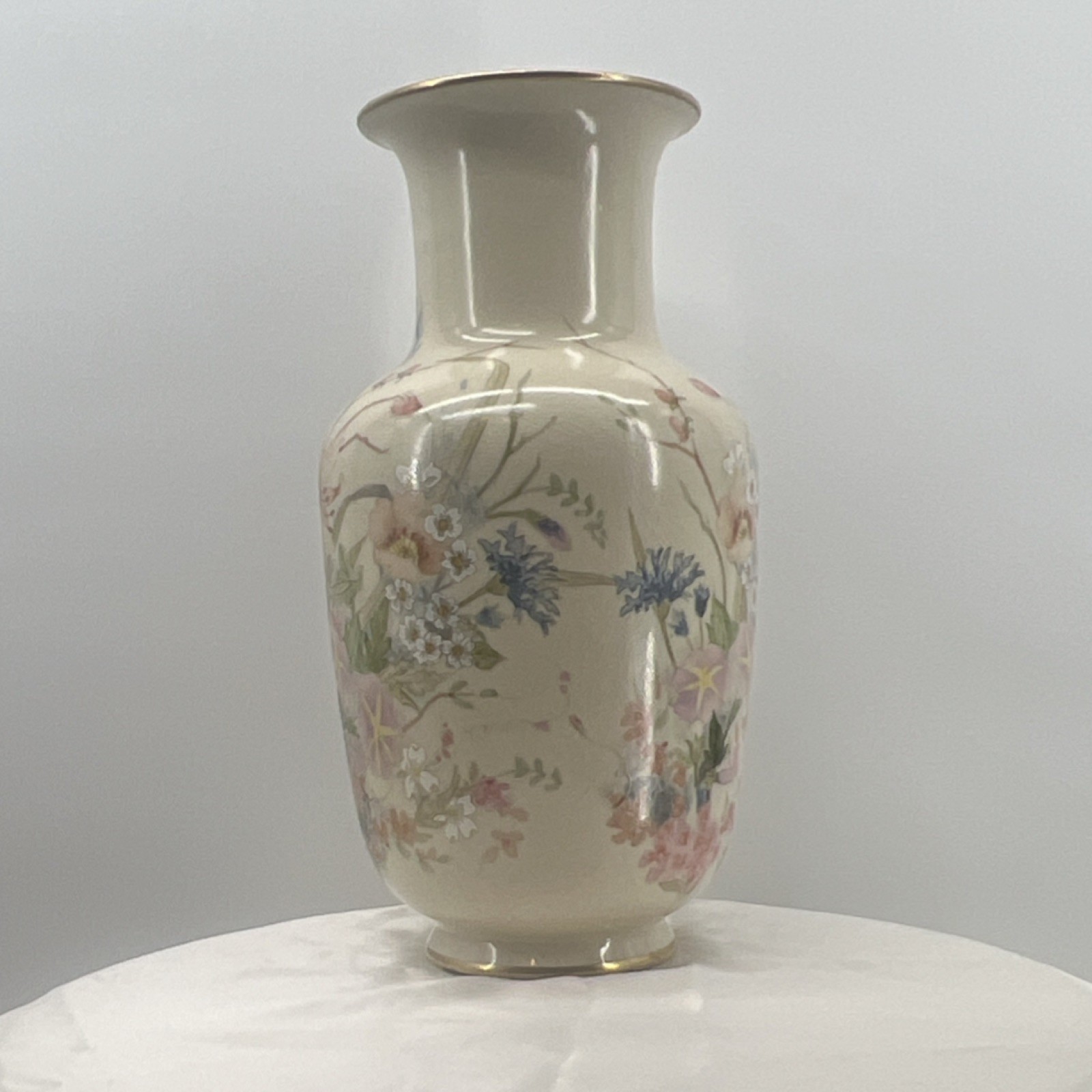 Andrea by Sadek Floral Vase | Mary Vincent Bertrand | 1988 | Made in Japan