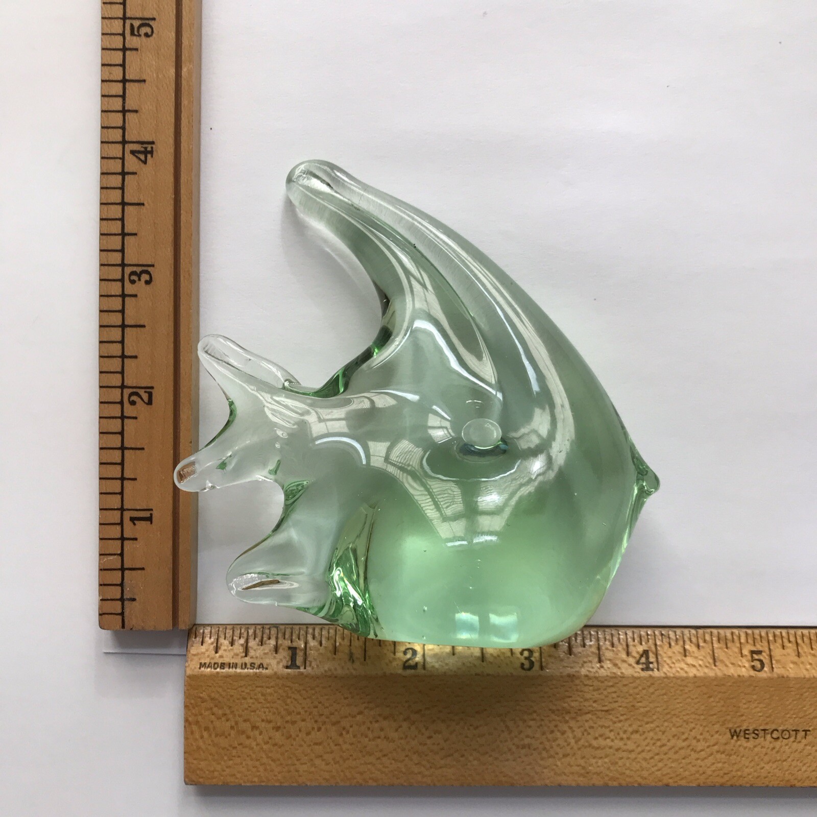 Vintage Art Glass Angel Fish Figurine Paperweight Green Marinelife approx 4×4″