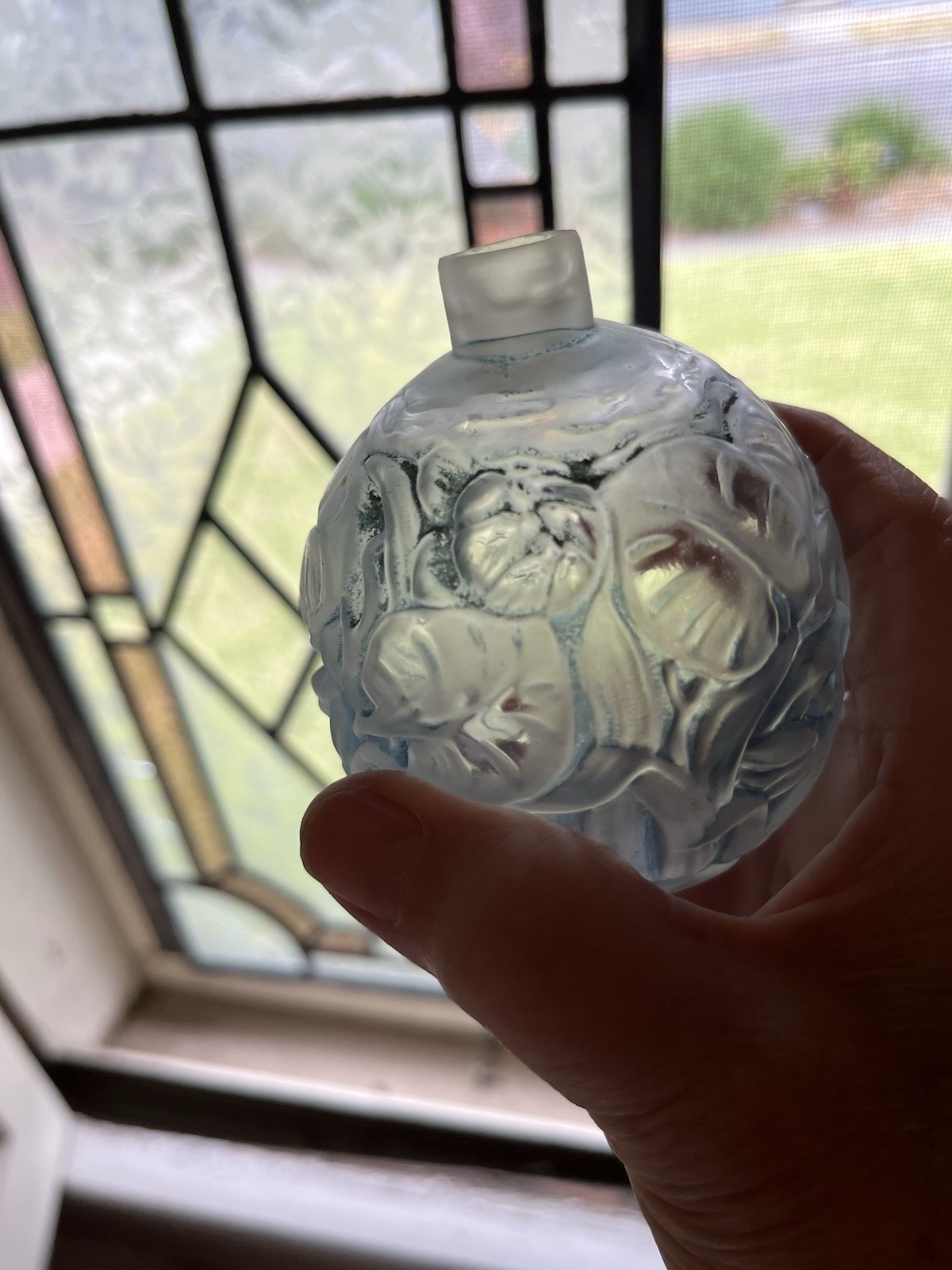 R. LALIQUE JAYTHO PERFUME BOTTLE Water, Lilies, And Frogs