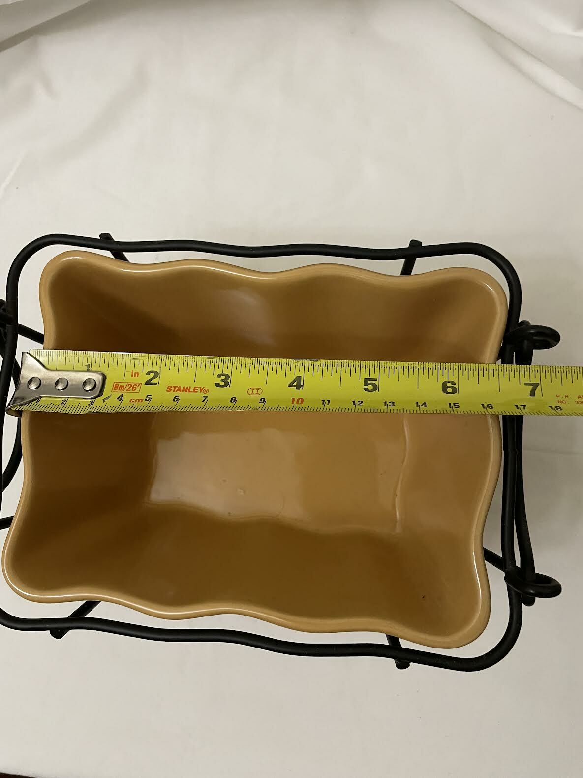 Temptations Ovenware Tara Brown Country Lace Casserole Dish Trivet Metal Basket