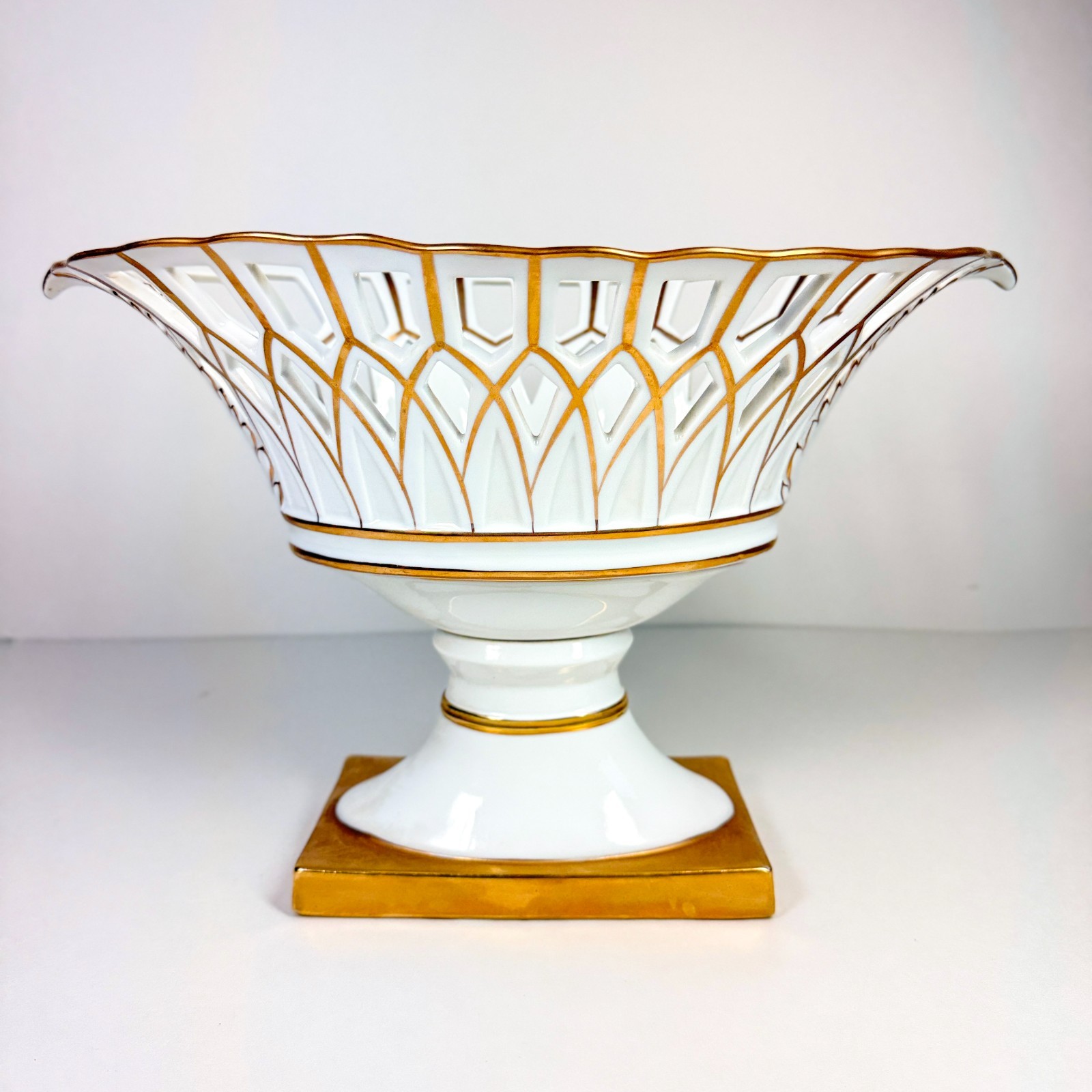 Vintage White & Gold Pierced Porcelain Basket Compote Centerpiece Bowl