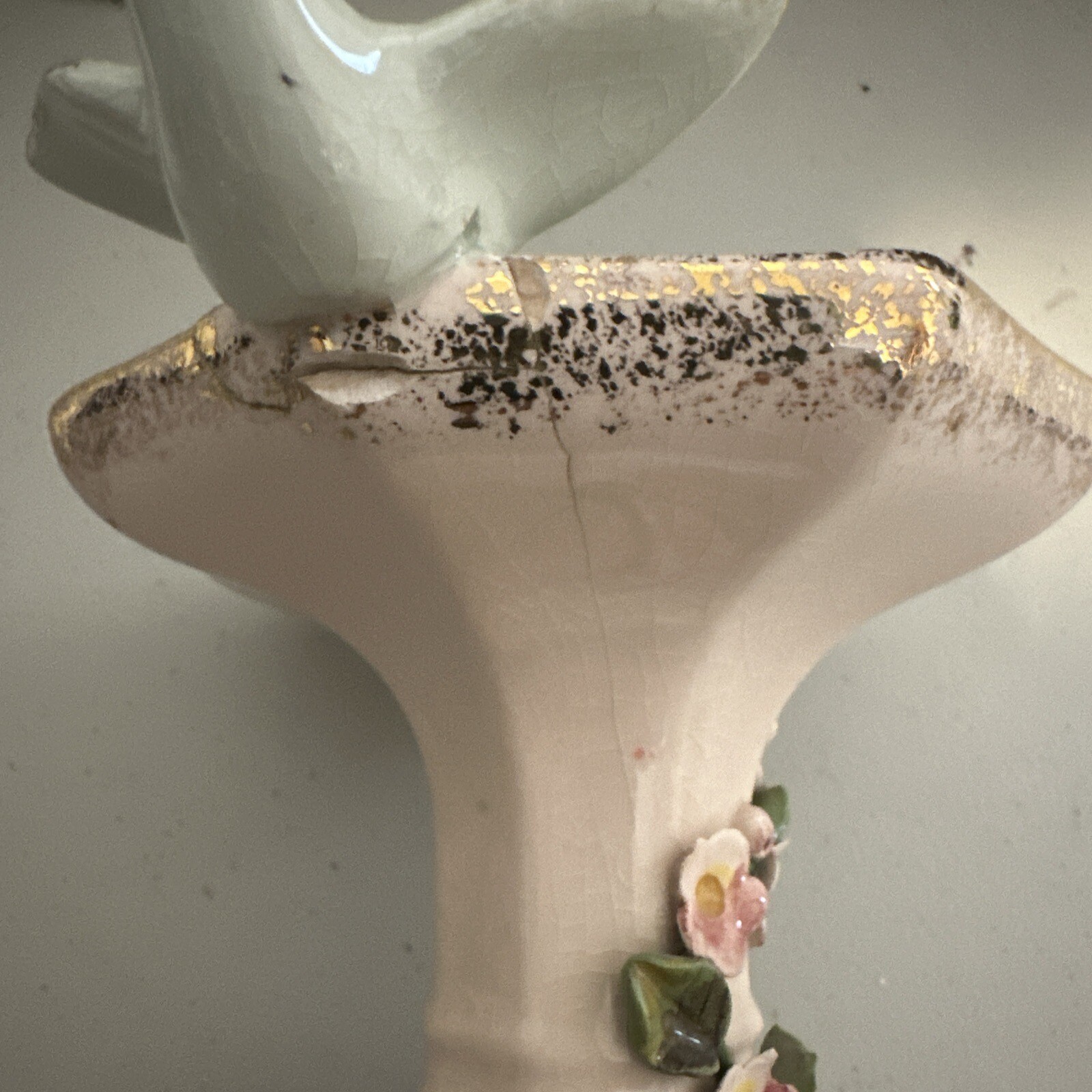 vintage vase pottery See Photos For Crack.