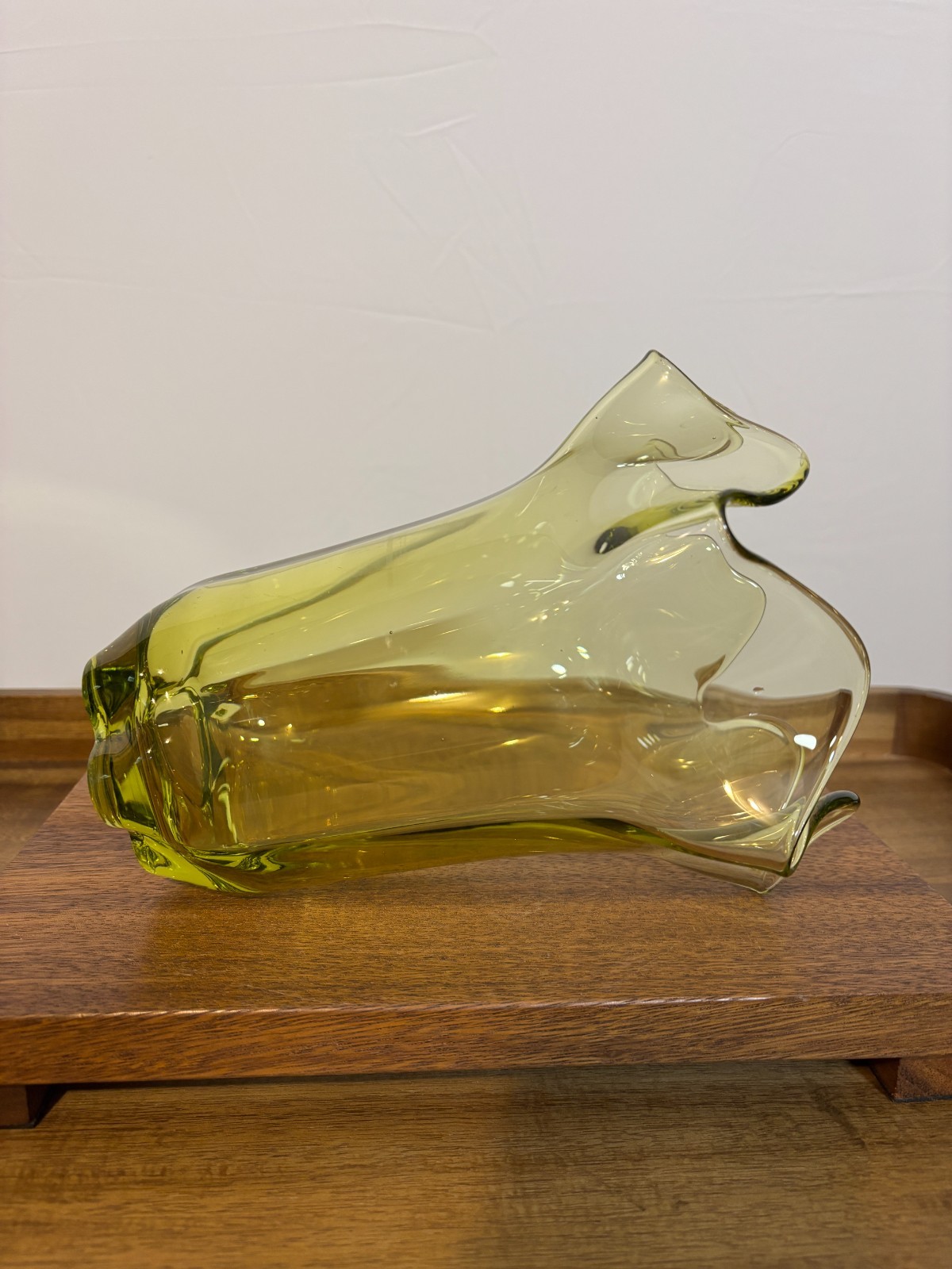 Tiffin Franciscan Canterbury Greenbriar Olive Green Ruffle Edge 8.5″H Glass Vase