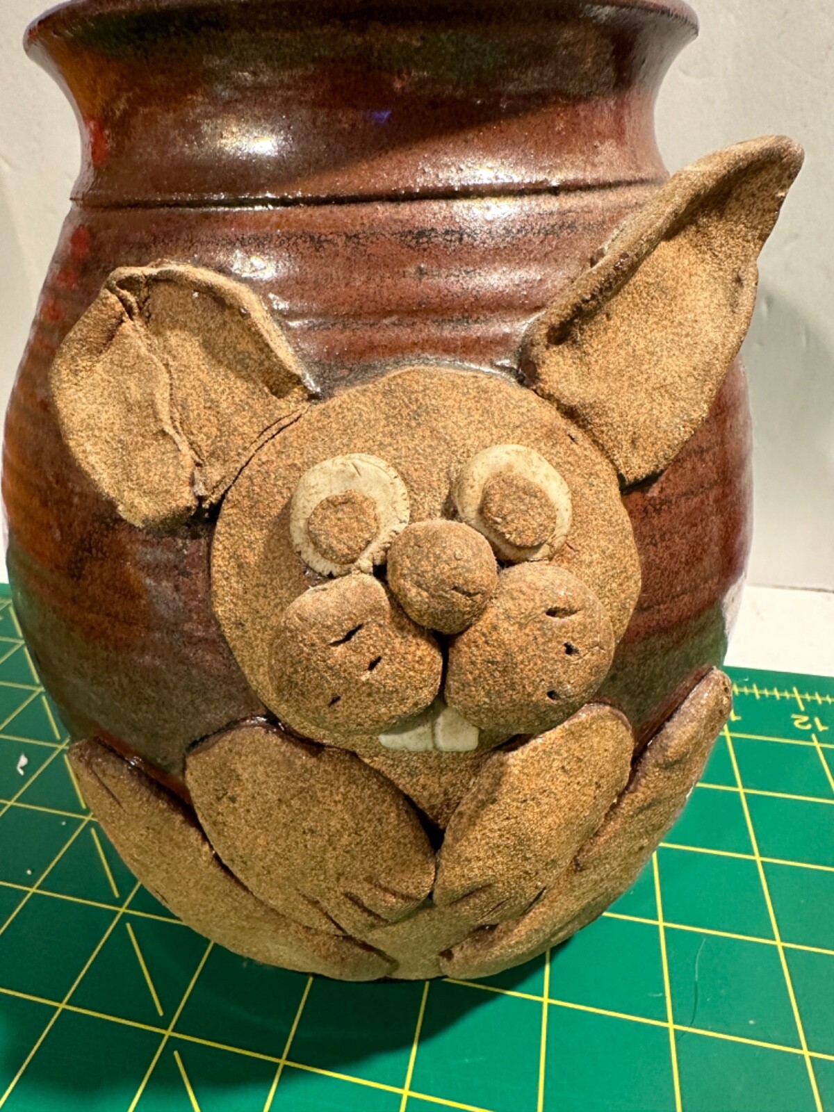 VTG Unique Large Art Pottery Vase W/Applied 3D Bunny Rabbit Glazed/Signed READ