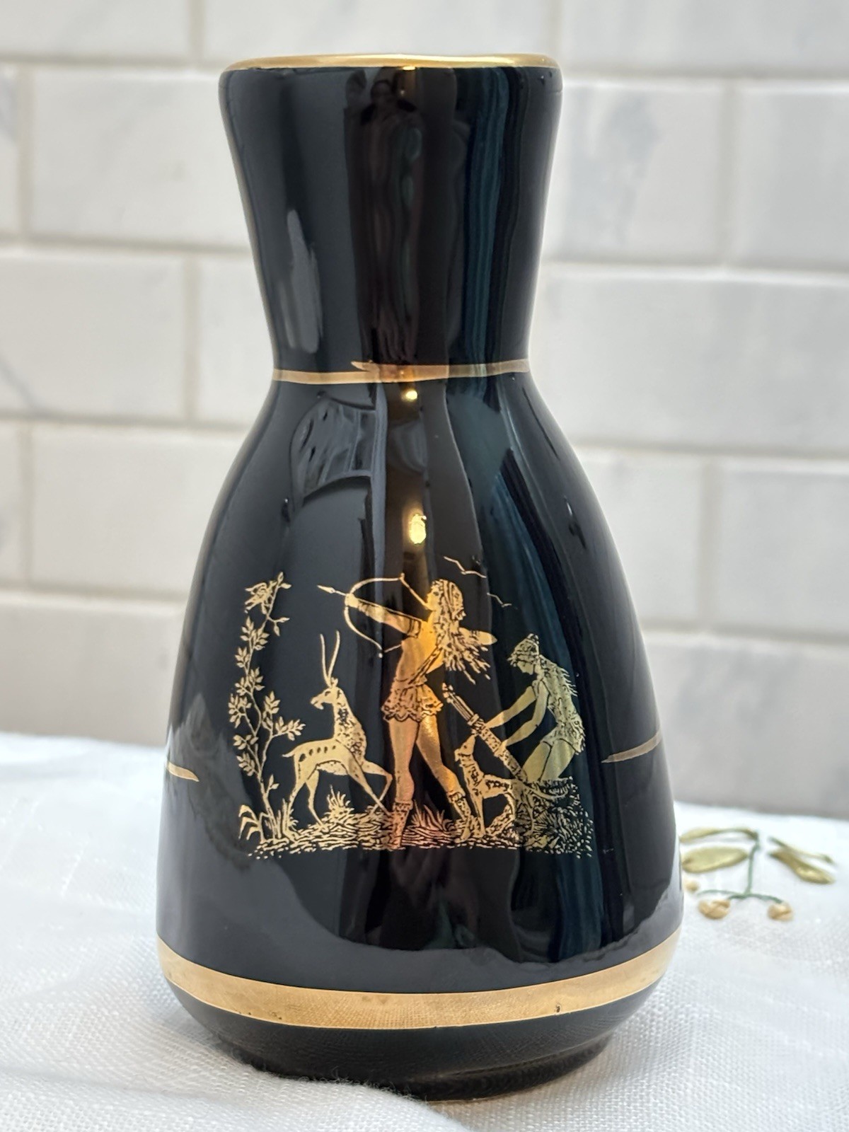Vintage Handmade Black Art Glass 24K Gold Greek Mythology Meonis Vase