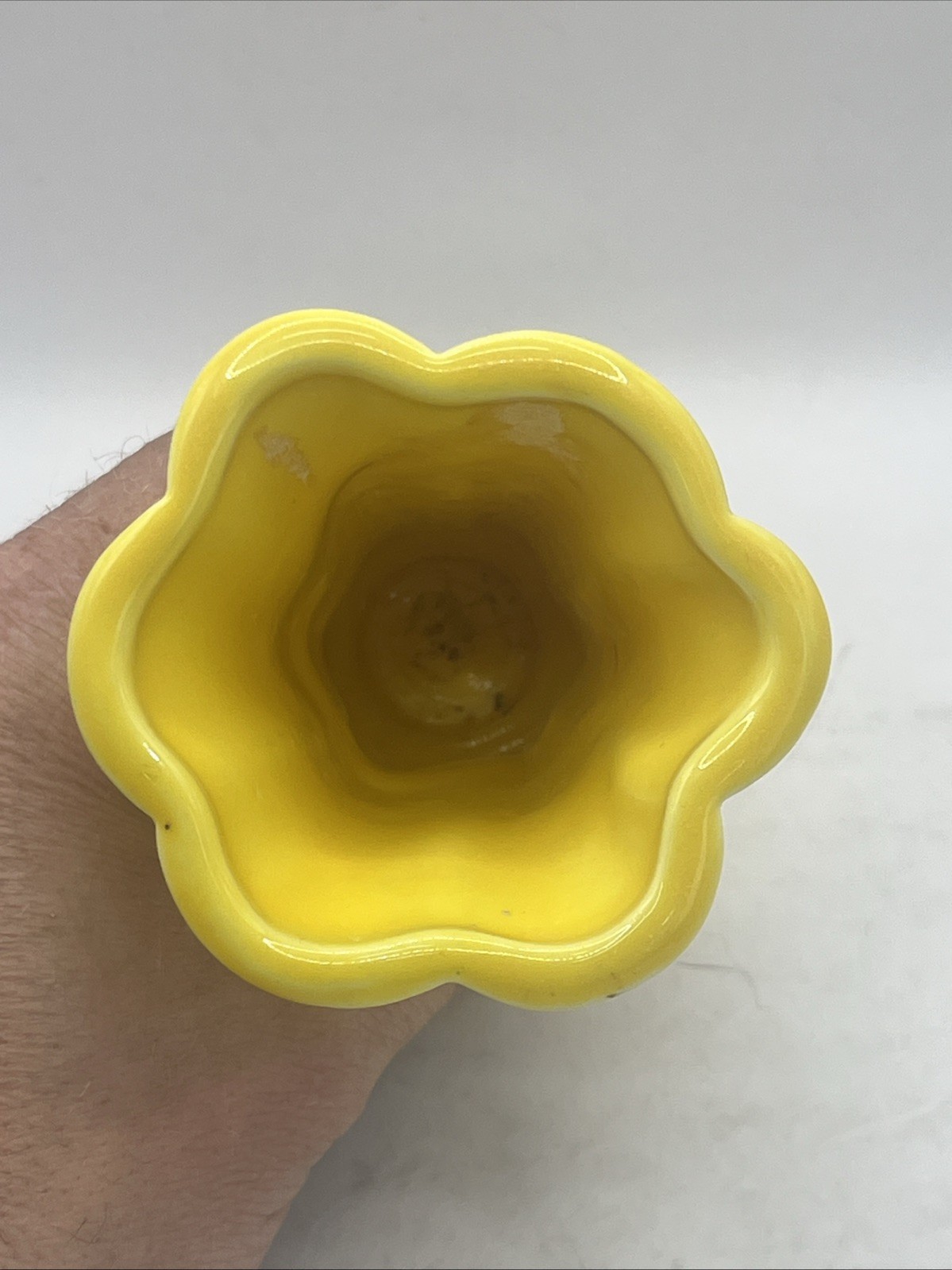 Vintage Yellow Bud Vase USA Pottery Art Ceramic Flower 5” Mid Century Modern 50s