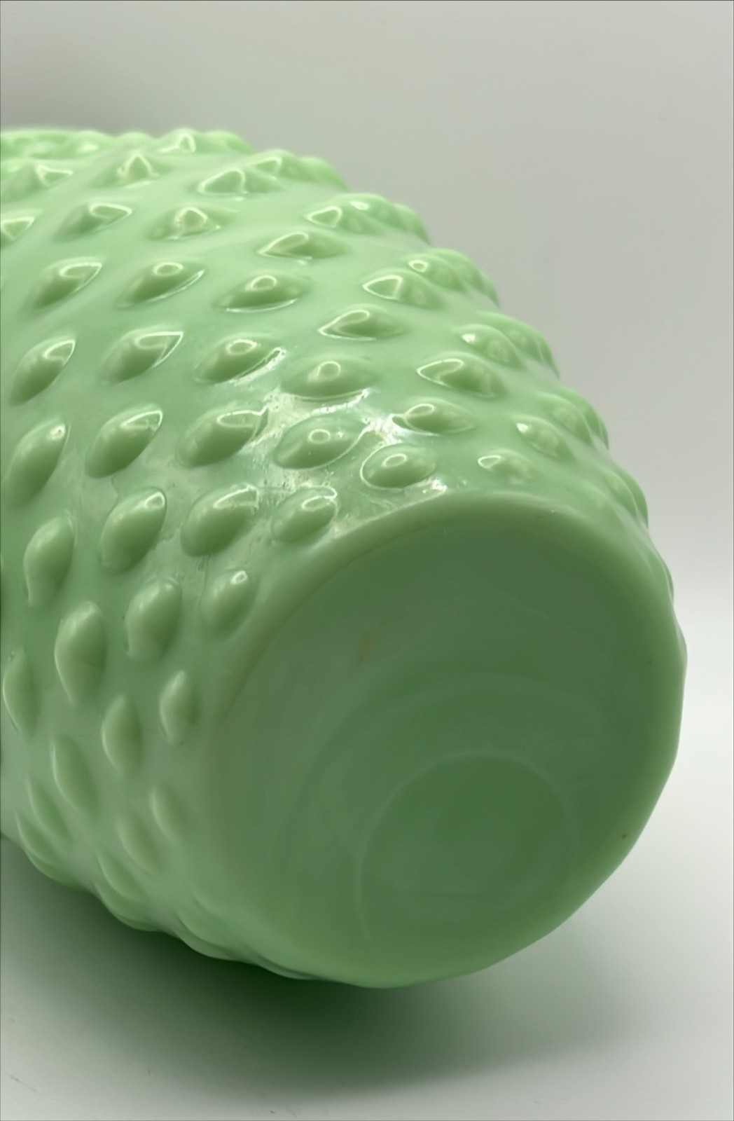 VTG Jadeite Green Glass Hobnail 8″ Vase Martha Stewart by Mail L.E. Smith EUC