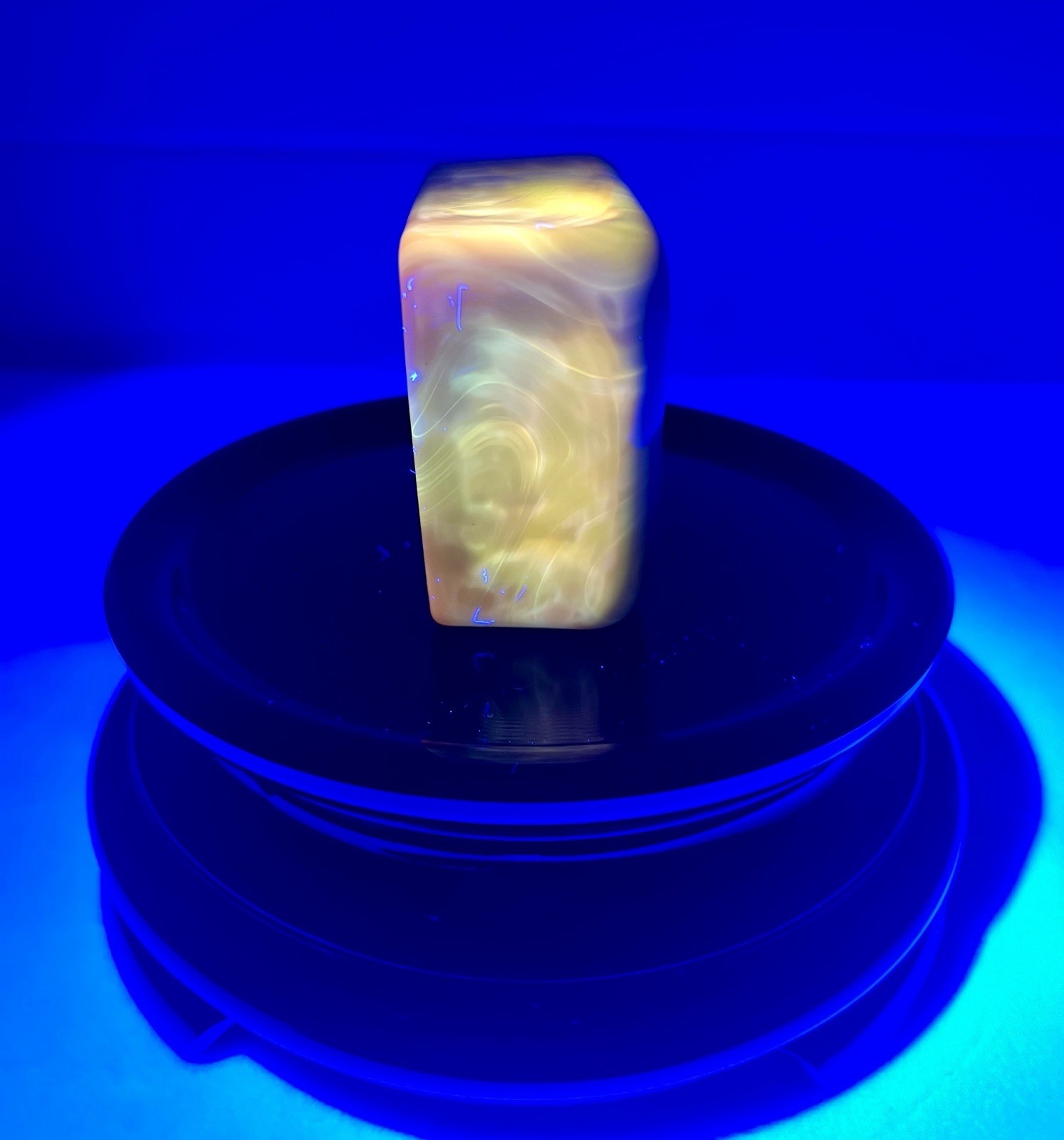 Vintage Boyd Crystal Art Glass #13 Old Ivory UV Reactive Logo Paperweight HTF