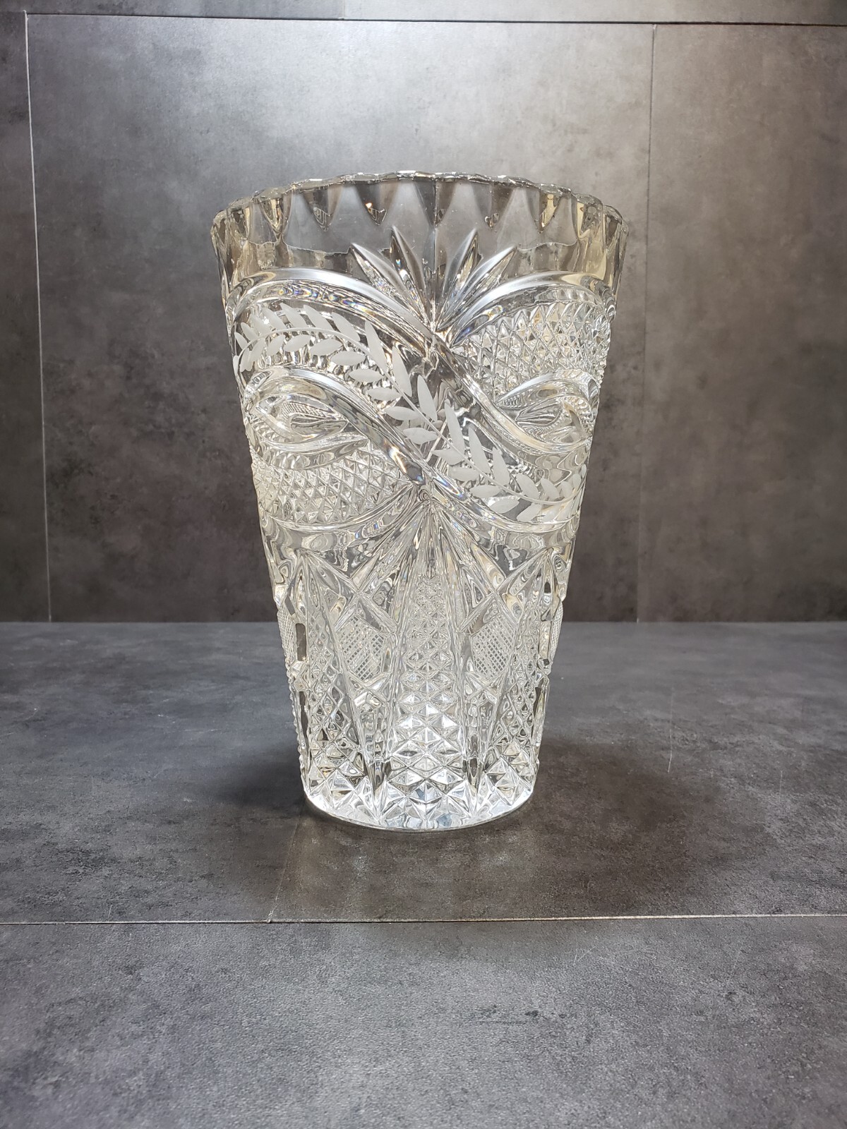 Vase Lead Crystal Glass Diamond Pattern Etched Vine Very Heavy