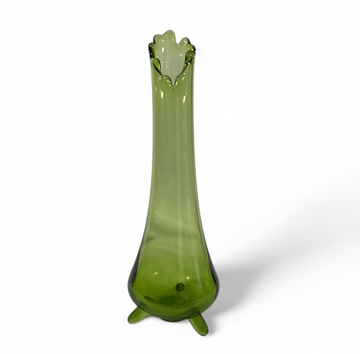 LE Smith smooth 3 Toe 9 Finger Swung Vase 11.75” Avocado Green Glass MCM Vintage