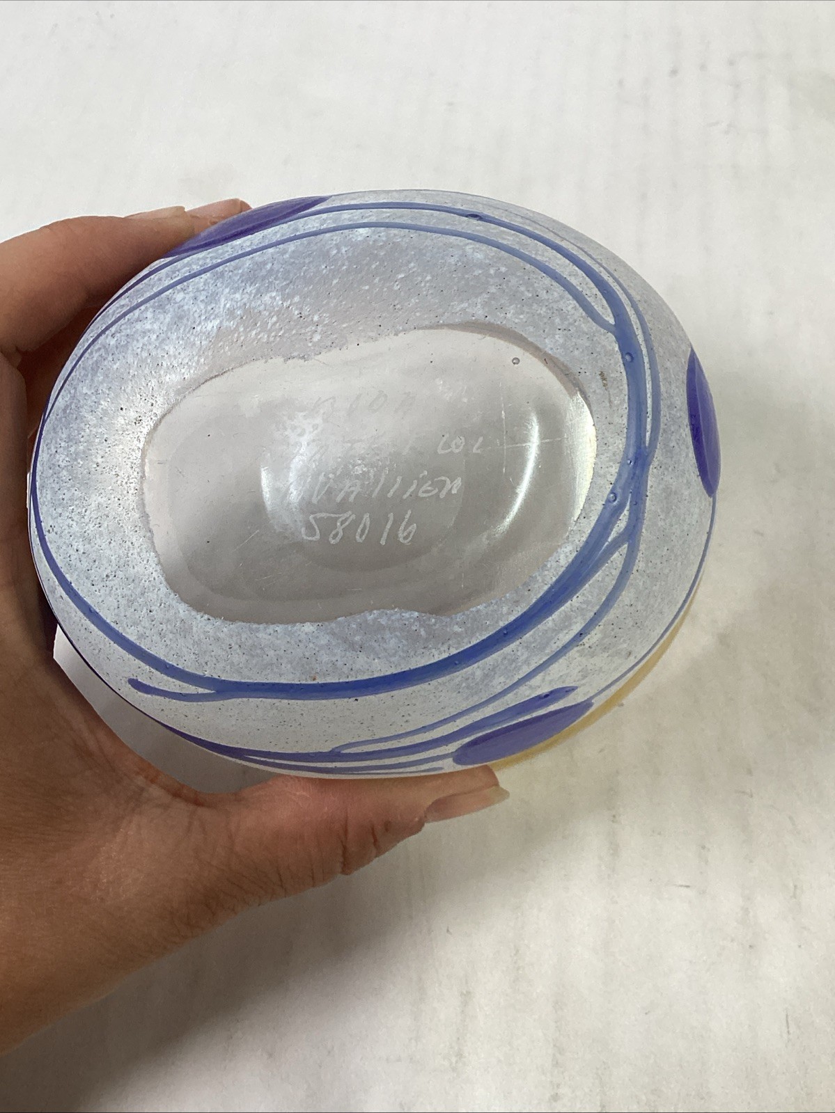 KOSTA BODA Signed Bertil Vallien BLUE GALAXY Sweden #58016 Glass Oval Bowl Vase
