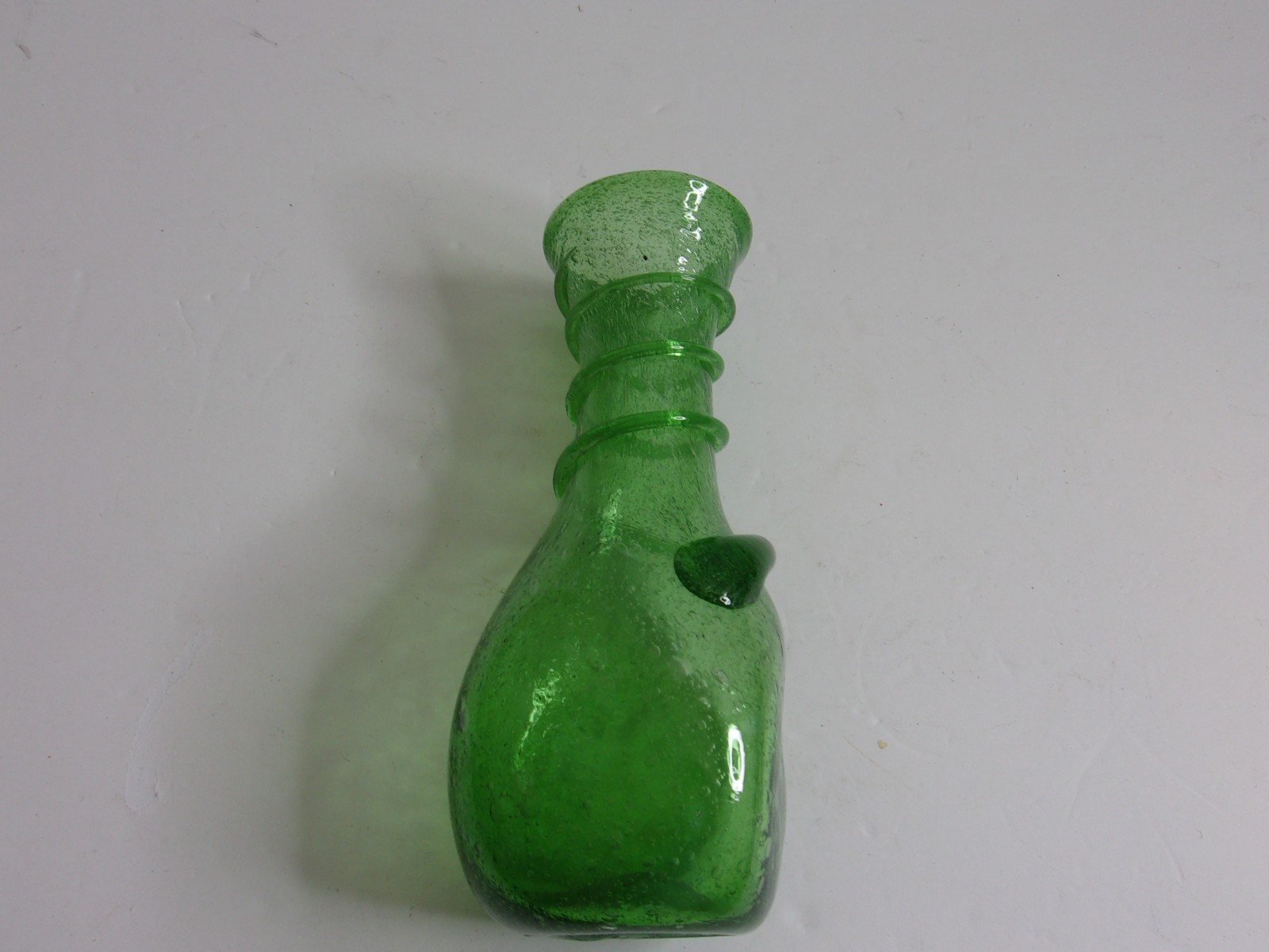 Vintage Hand Blown Vase Crackle Glass Green Small Spiral Around Vase 8 3/8″ Tall