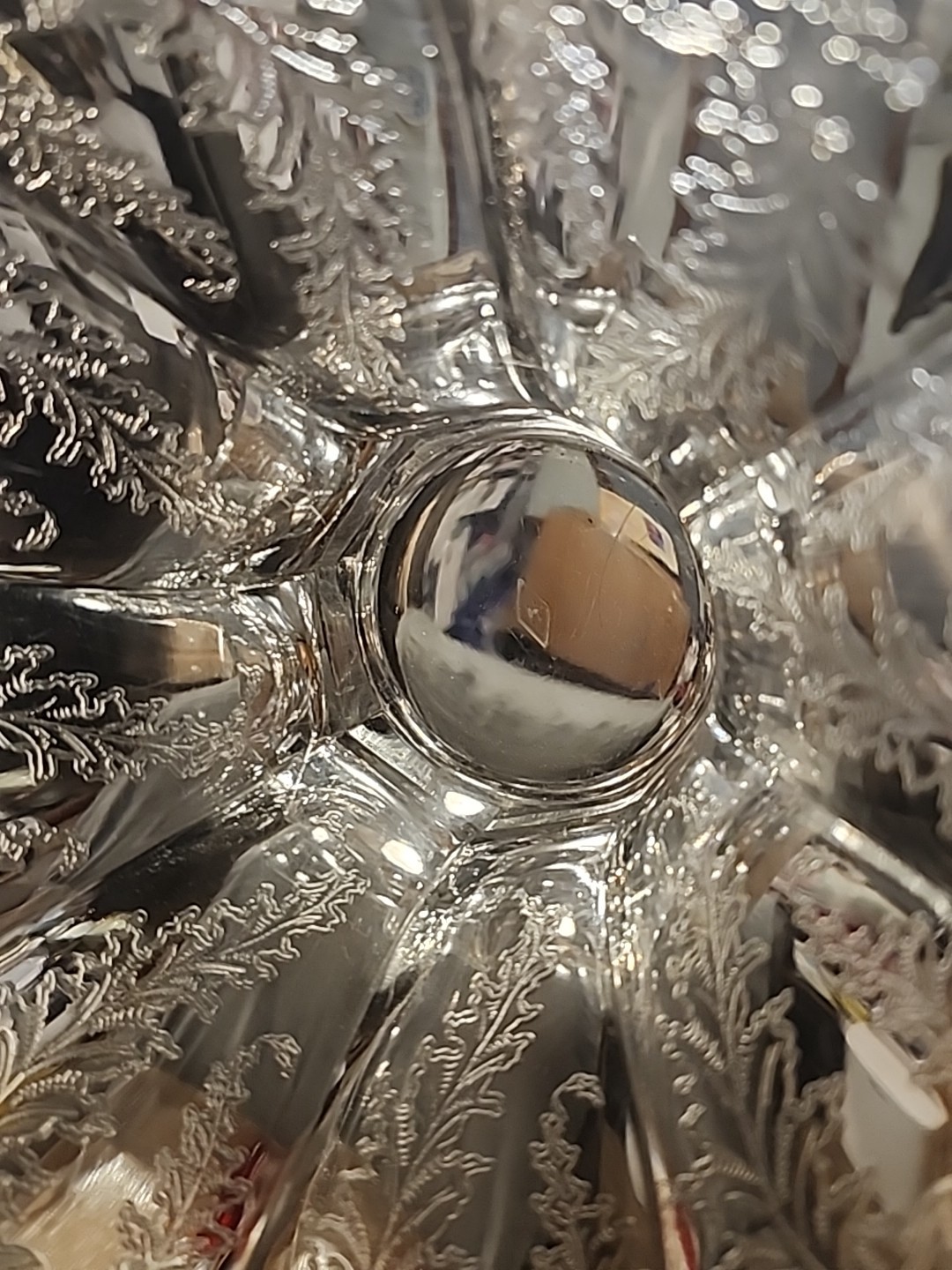 Marked Heisey Crystal 15″ bridal basket vase etched chrysanthemums Vgc over 4Lbs