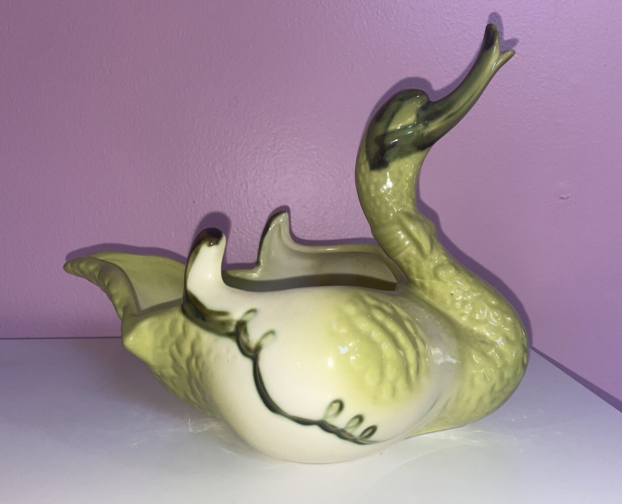 Hull USA Vintage 1950’s Pottery Goose Duck Swan Planter Chartreuse Green