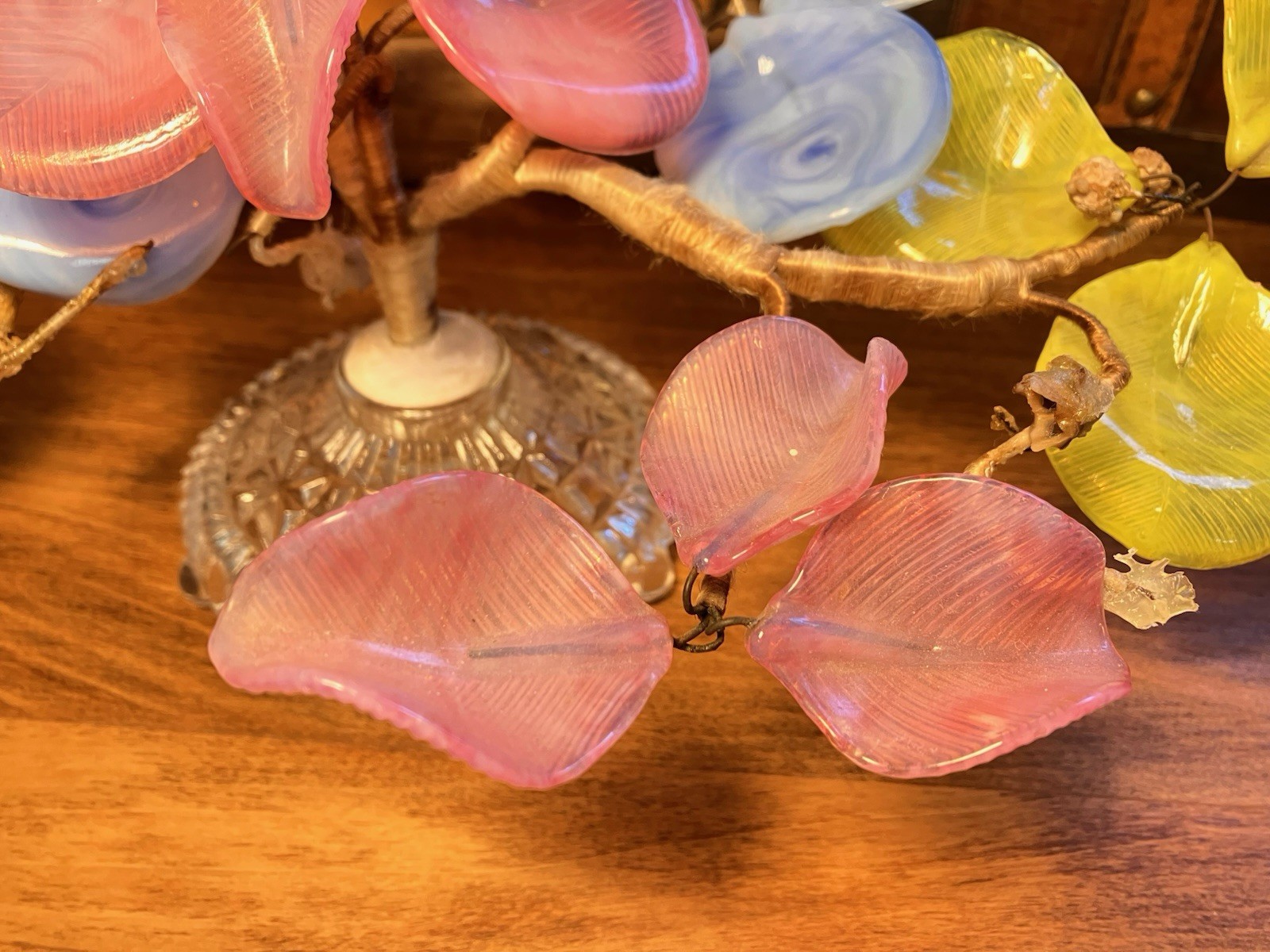 Lot 2 VTG Hand Blown Art Glass Slag Flowers Italian Venetian Murano Bouquet Wire