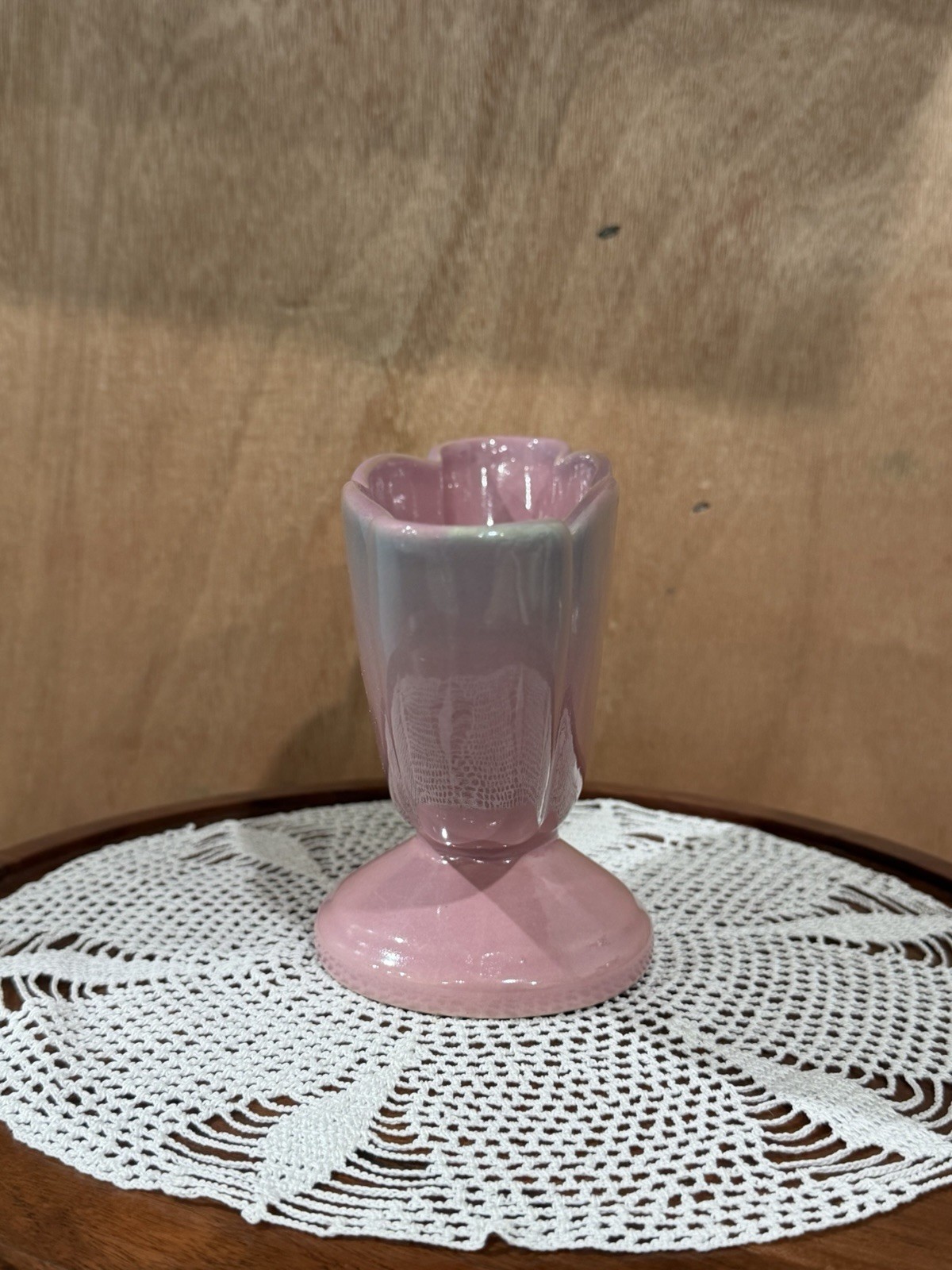 Rosemeade Pottery fan vase with pink to Purple Ombre glaze 7-1/2″ X 4-3/4