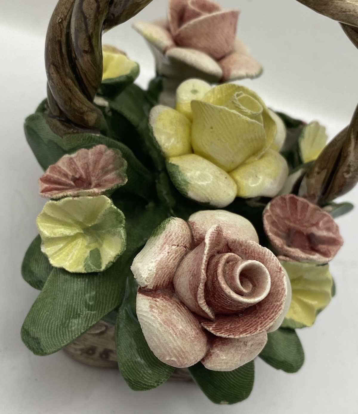 ANTIQUE Late 1700s Early 1800s NUOVA CAPODIMONTE PORCELAIN FLOWER BASKET ITALY