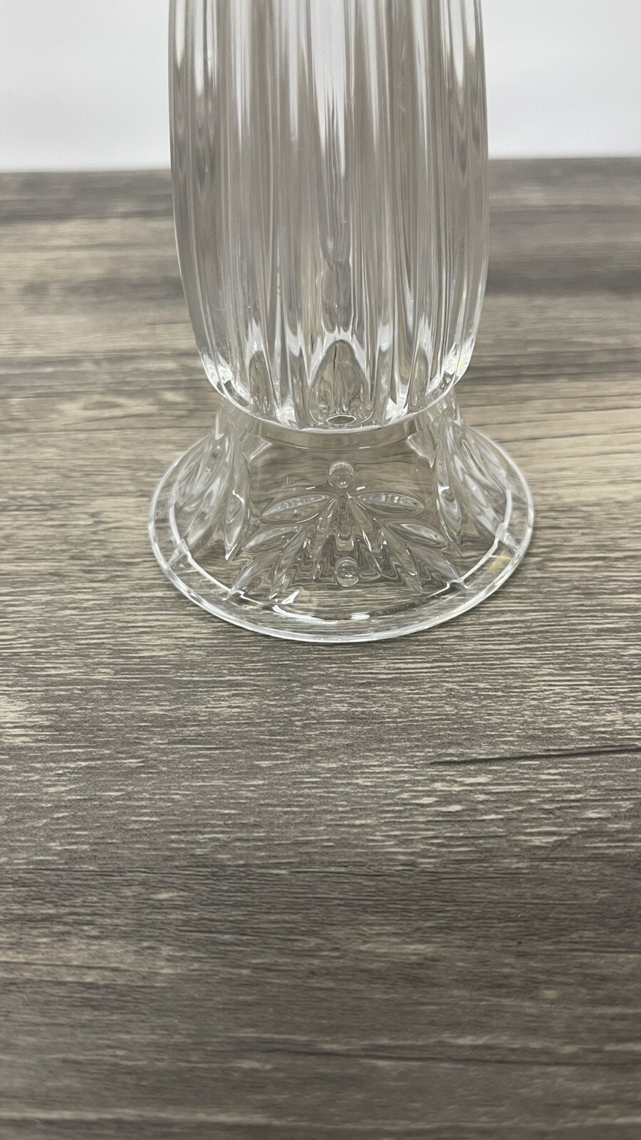 Godinger Dublin Crystal Bud Vase 8” Footed Ribbed Fan Cut Pressed Glass Elegant