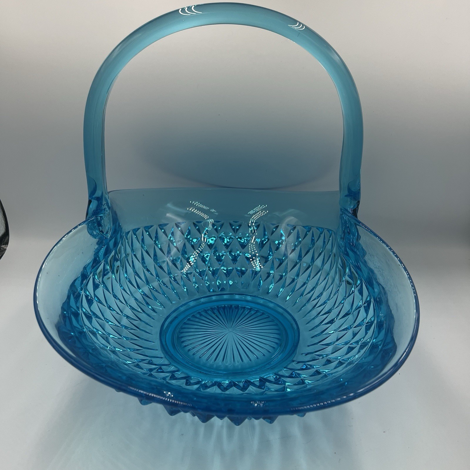 Vintage Indiana Manganese Glass Large Tiara Blue Diamond Point Canterbury Basket
