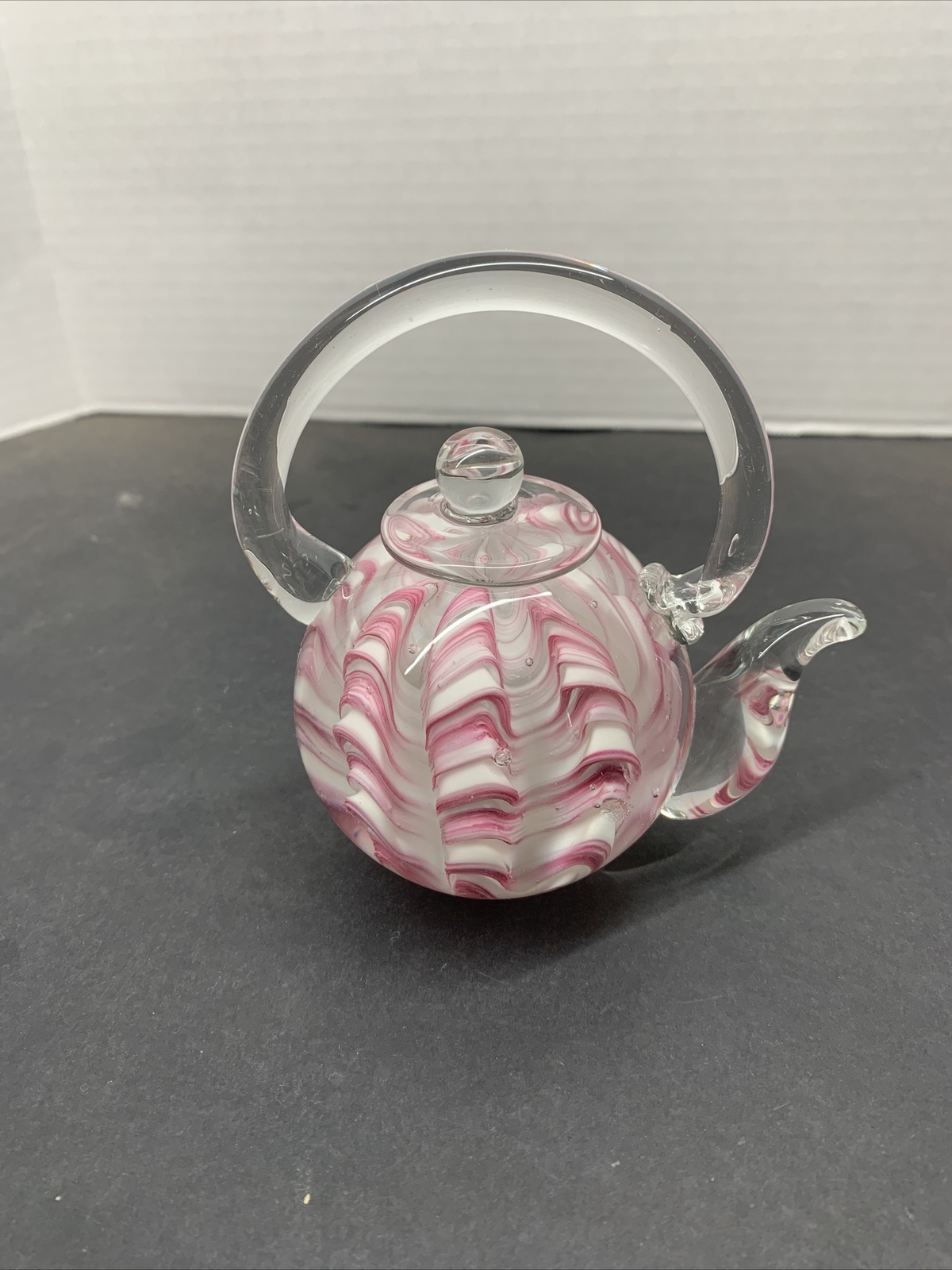 VTG Hand blown Glass Teapot Paperweight Clear, White & Pink Ruffles, 5” By 5”