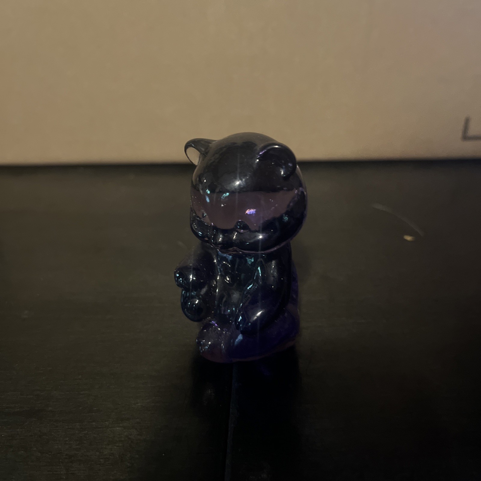 Fenton Purple Glass Sitting Bear 2 3/4”