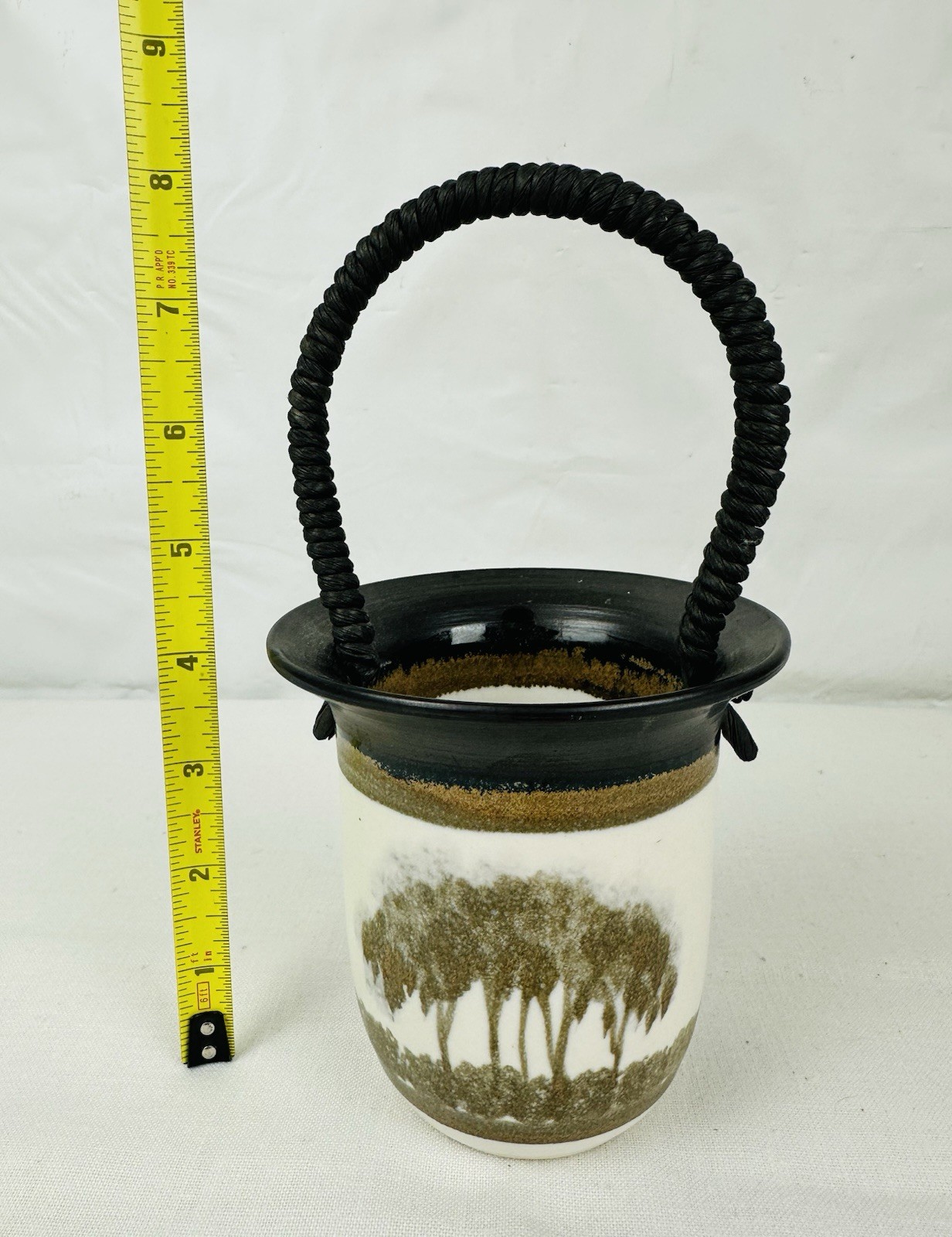 VTGA Nancy Bishop Stoneware Pottery Basket Moody Trees Corded Raffia Handle 8”