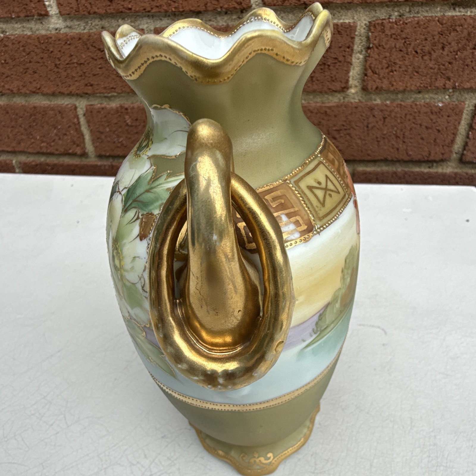 ANTIQUE NIPPON MORIMURA GREEN WREATH HP LAKE SCENE VASE GORGEOUS POPPIES GOLD 7”