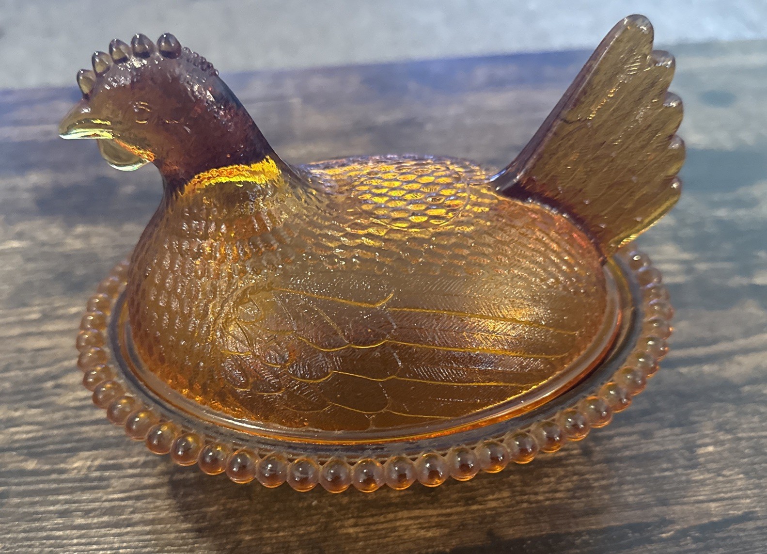 Vintage Indiana Glass Dark Amber Hen on Nest Beaded Edge 7″ Long Candy Dish