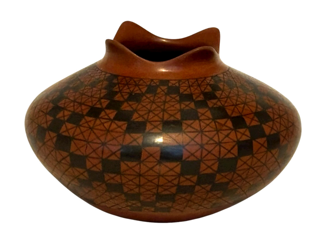 Olga Quezada Mata Ortiz Mexican Clay Pottery Pot Vase Artist Signed