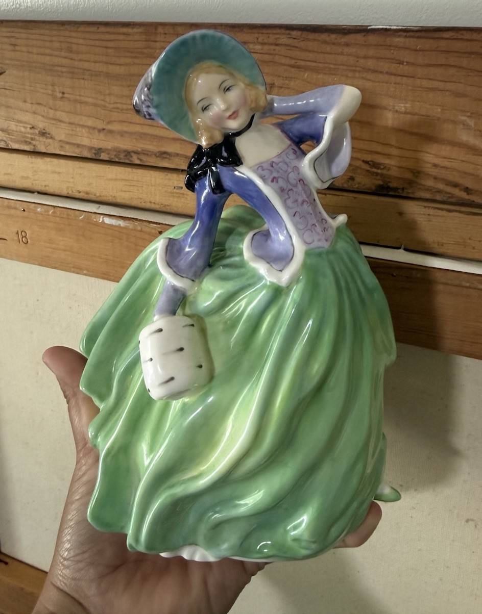 Royal Doulton Autumn Breezes Woman Figurine Bone China Hand Painted HN1913