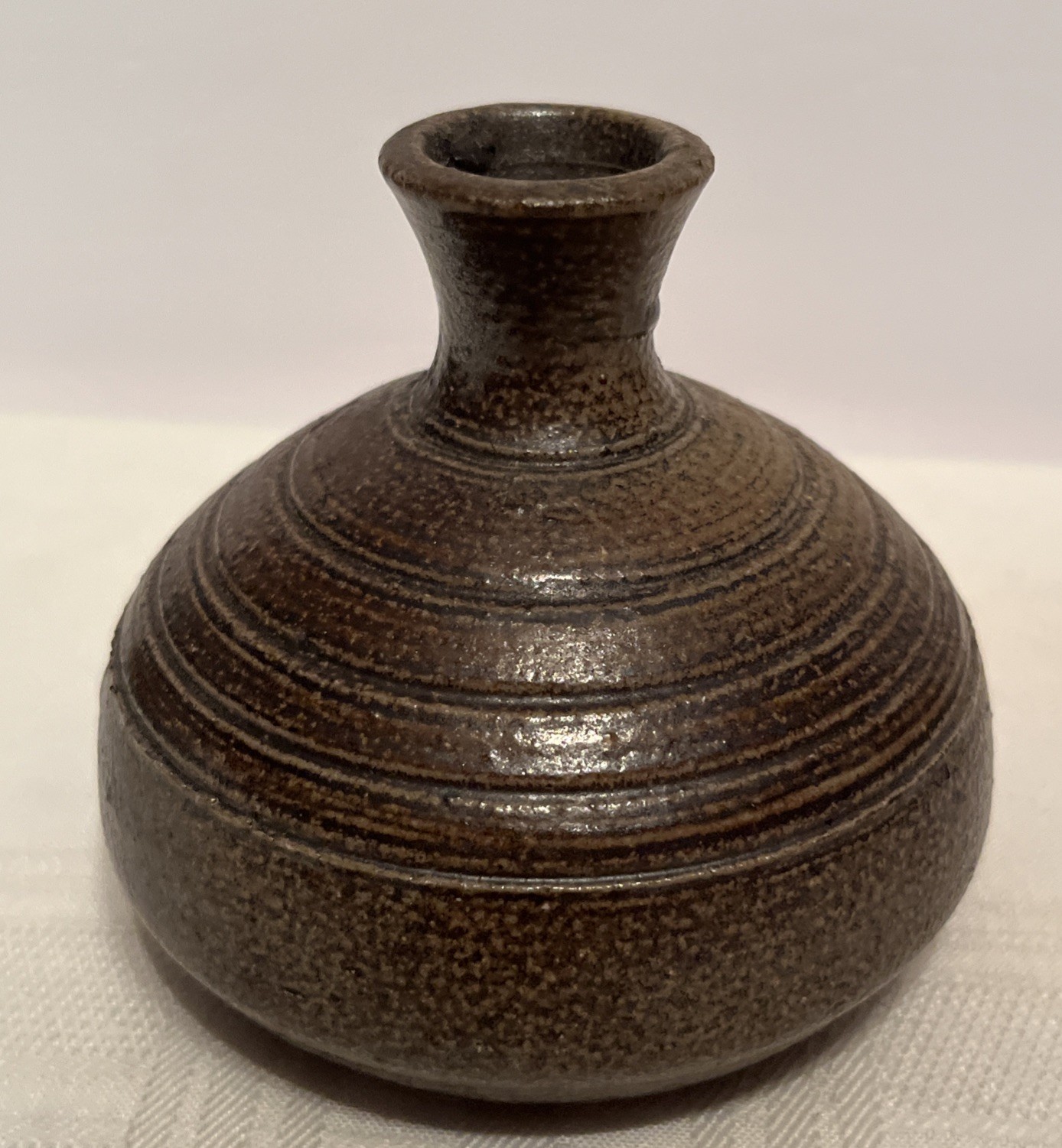 Vintage 1981 Beaver Creek Studio Art Pottery Small Brown Bud Vase Signed 3.5”