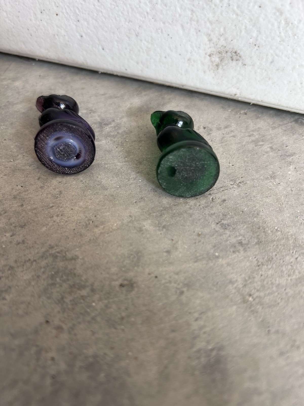 Boyd Art Glass Debbie Duck Figurines – Purple & Green
