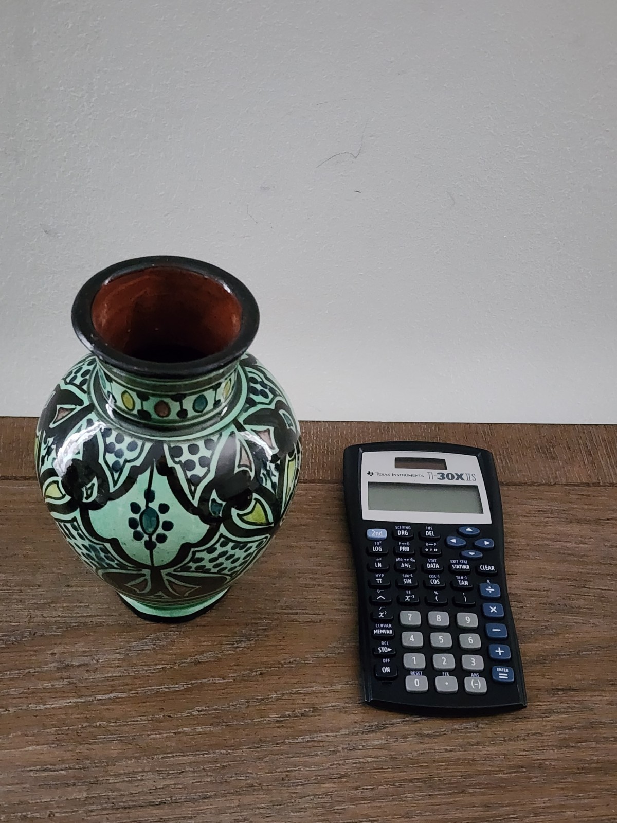 Vintage Signed Safi Moroccan Morocco Hand Painted Glazed Terracotta Vase 6.75″