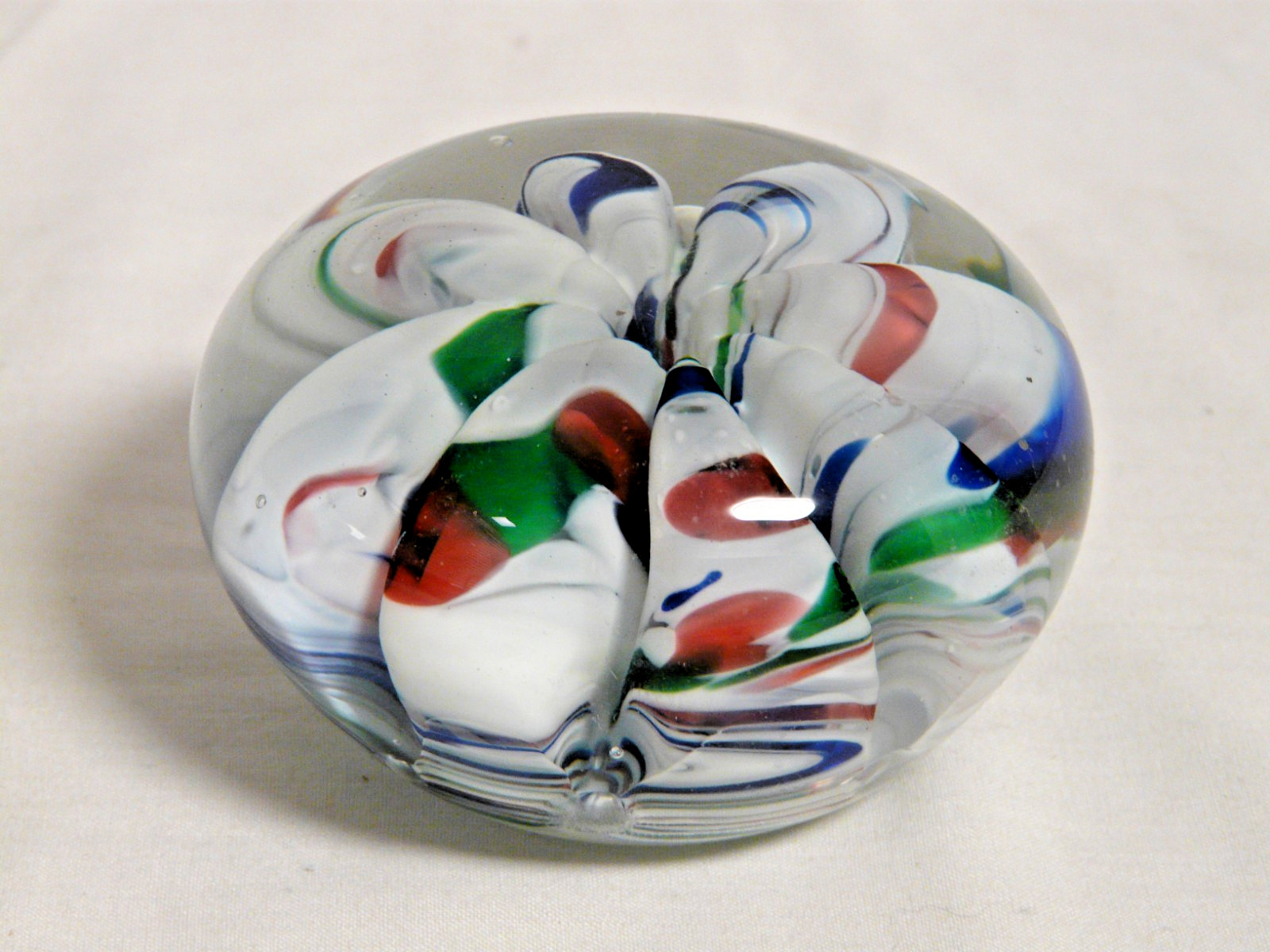 Joe St Clair Ribbon Crimp White Blue Green & Red Swirl Paperweight