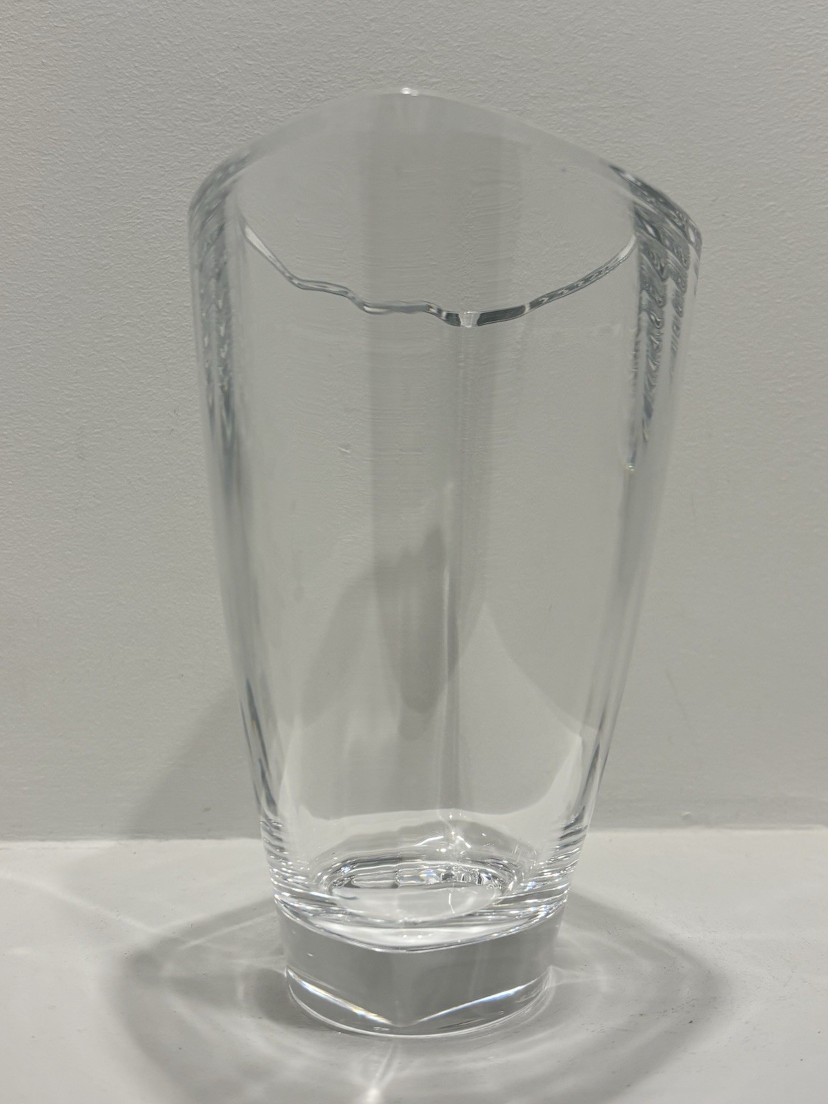 TIFFANY & CO DELTA SKYMILES VASE, Cut Lead Crystal, 7 1/2″, Made in GERMANY