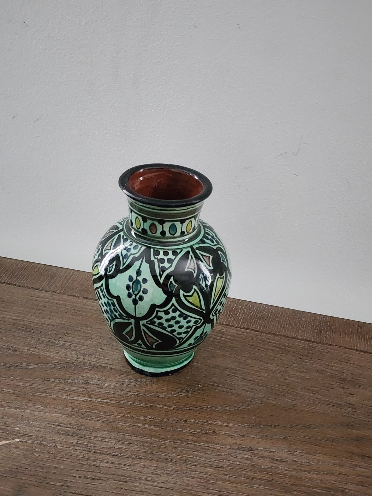Vintage Signed Safi Moroccan Morocco Hand Painted Glazed Terracotta Vase 6.75″
