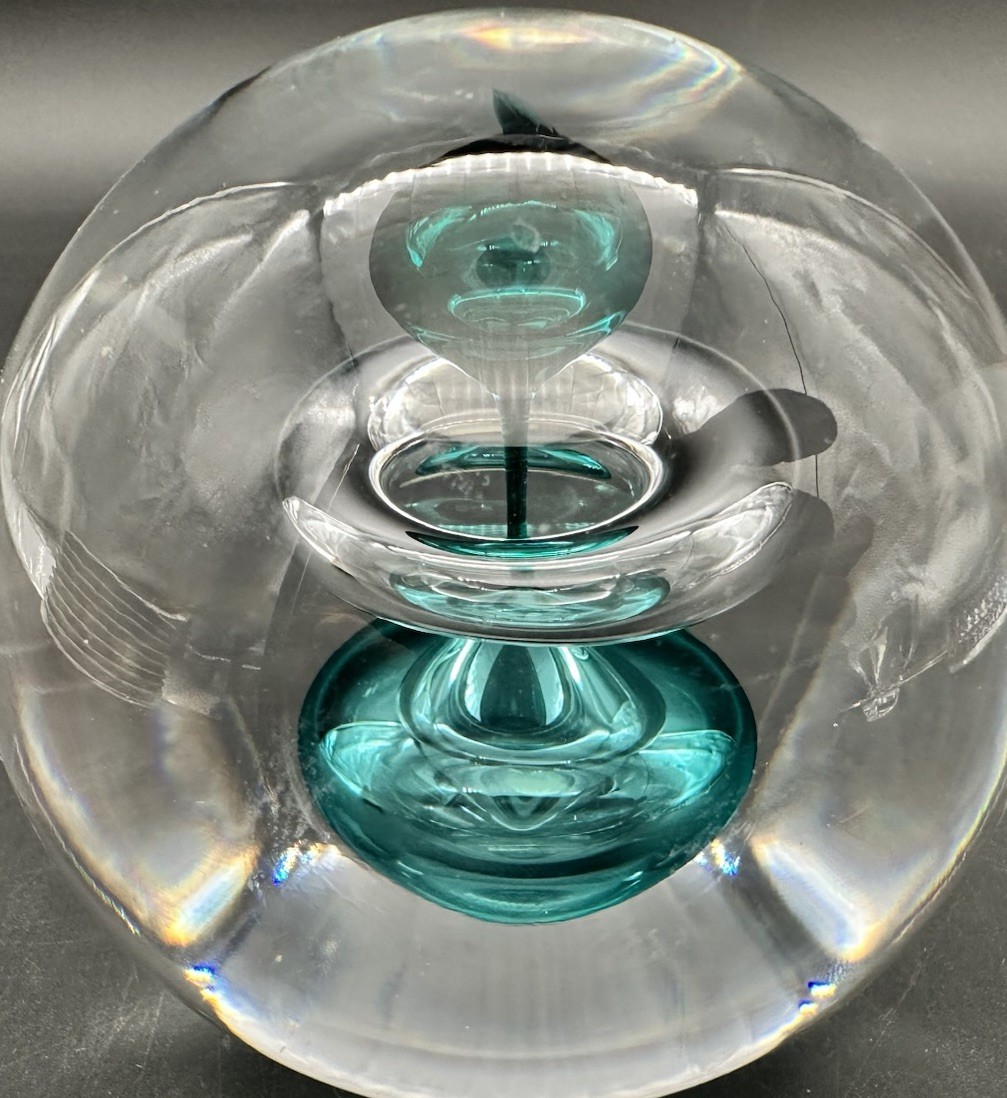 Artcristal Bohemia Round Sphere Teal Clear Paperweight Figurine Art Glass