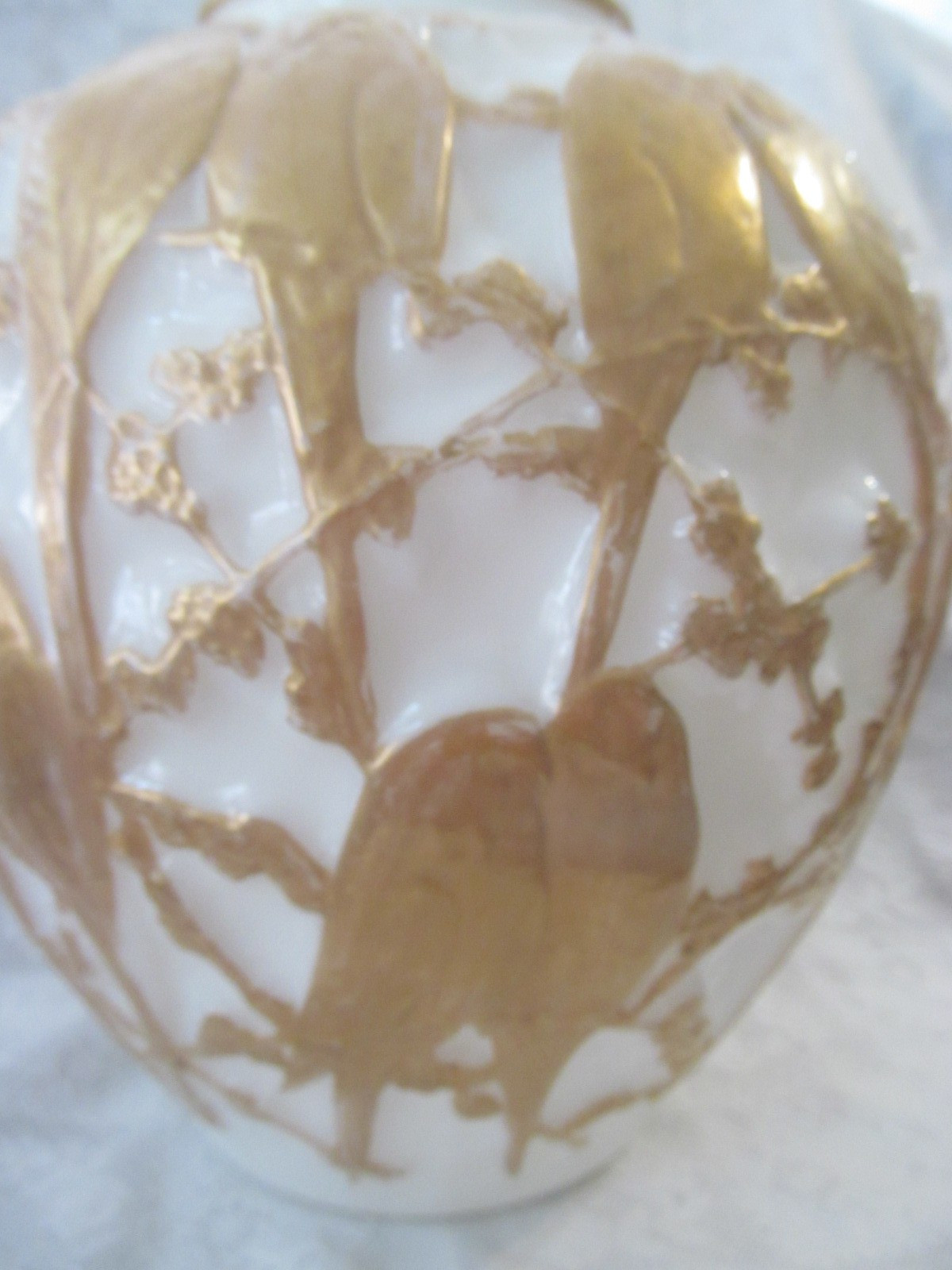 HUGE~Vintage Art Deco Lovebirds Embossed Vase Consolidated~Phoenix Art Glass 11″