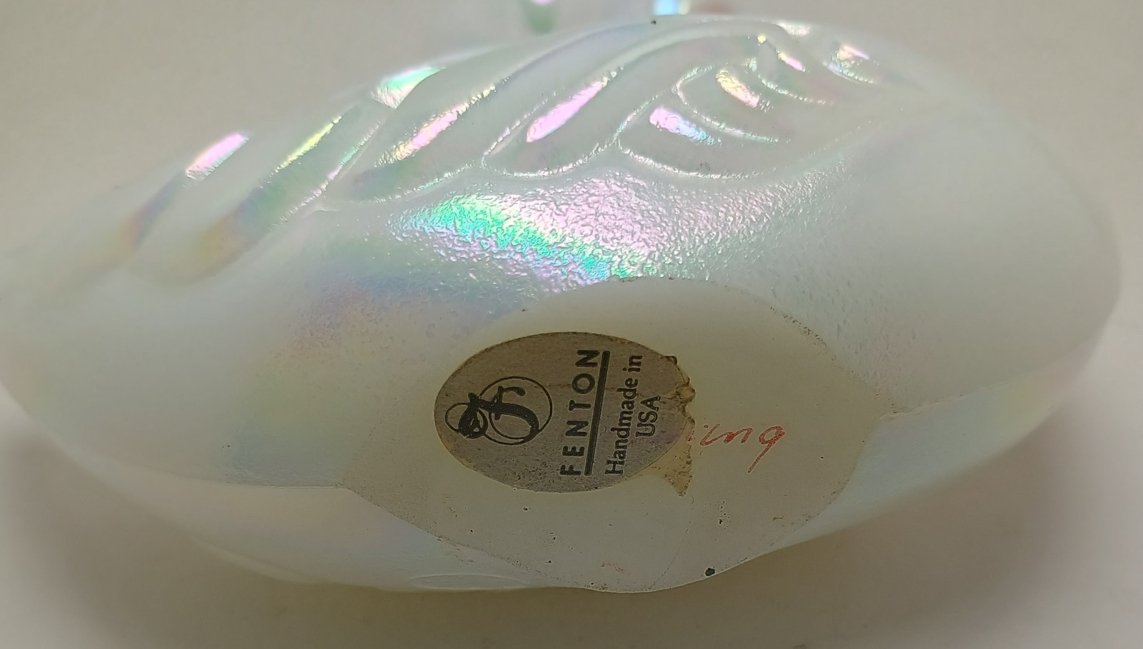 35th Anniversary FENTON Milk Carnival Swan Goose 4″ Long 4.25″ Tall
