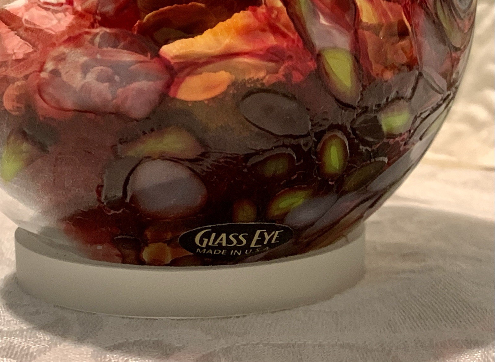 Art Glass Eye Studio Globe Sand & Sea Shells Paperweight Red Swirl 3 3/4”