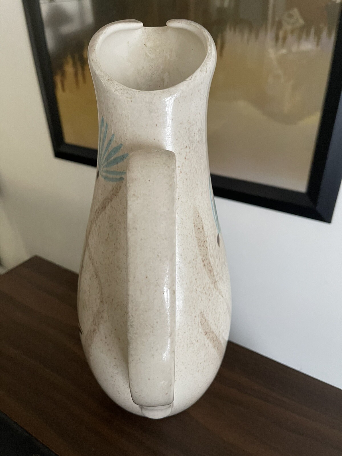 VINTAGE RED WING BOB WHITE QUAIL POTTERY VASE. Perfect Condition.