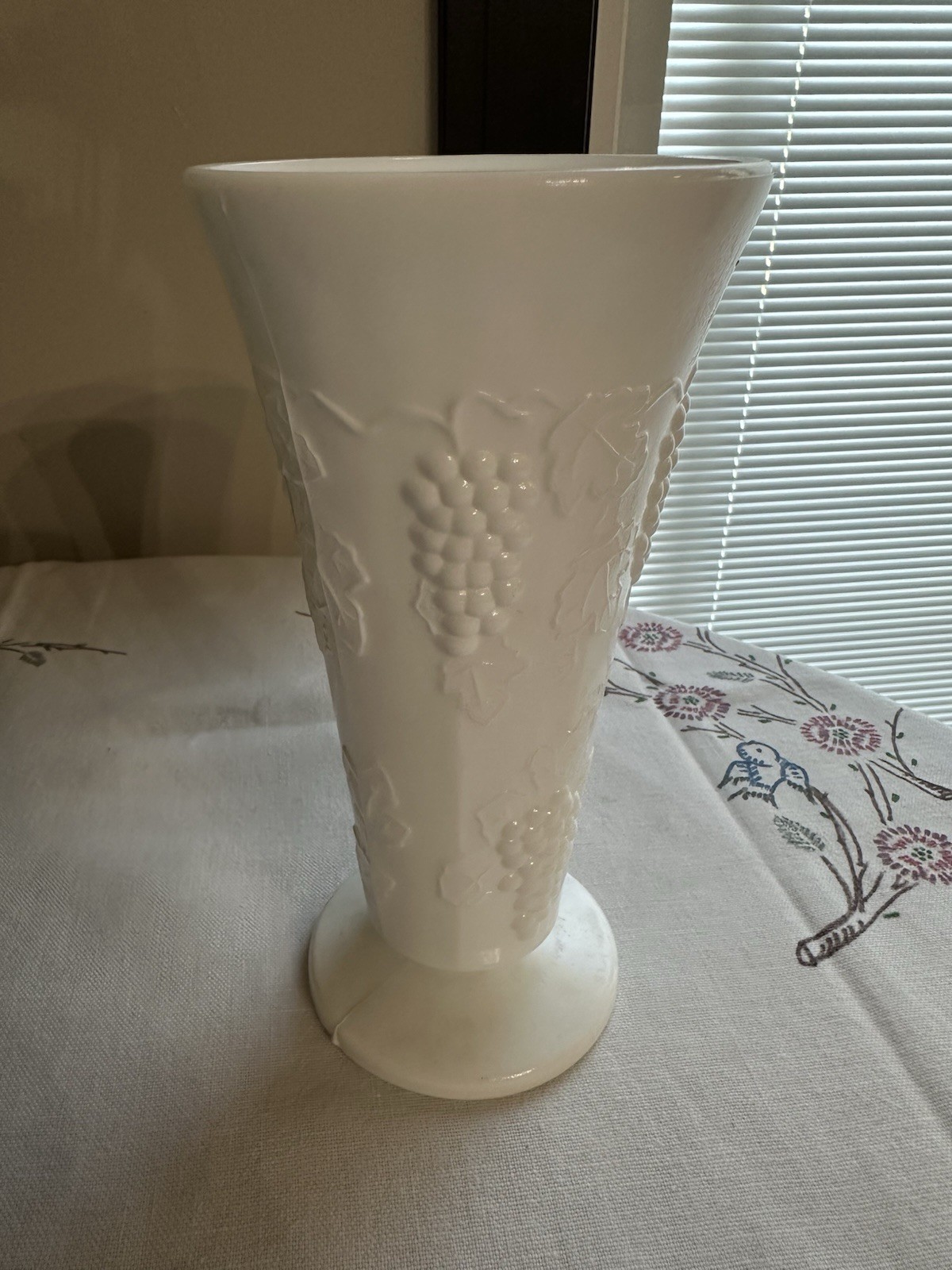 Vintage Indiana Colony milk glass grapevine pattern vase 7.75″ 1950’s MCM