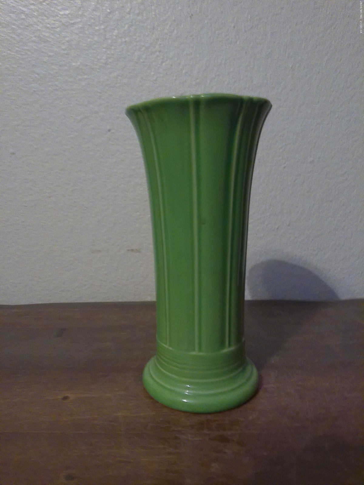 Homer Laughlin Fiesta Green 7 3/4″ Vase