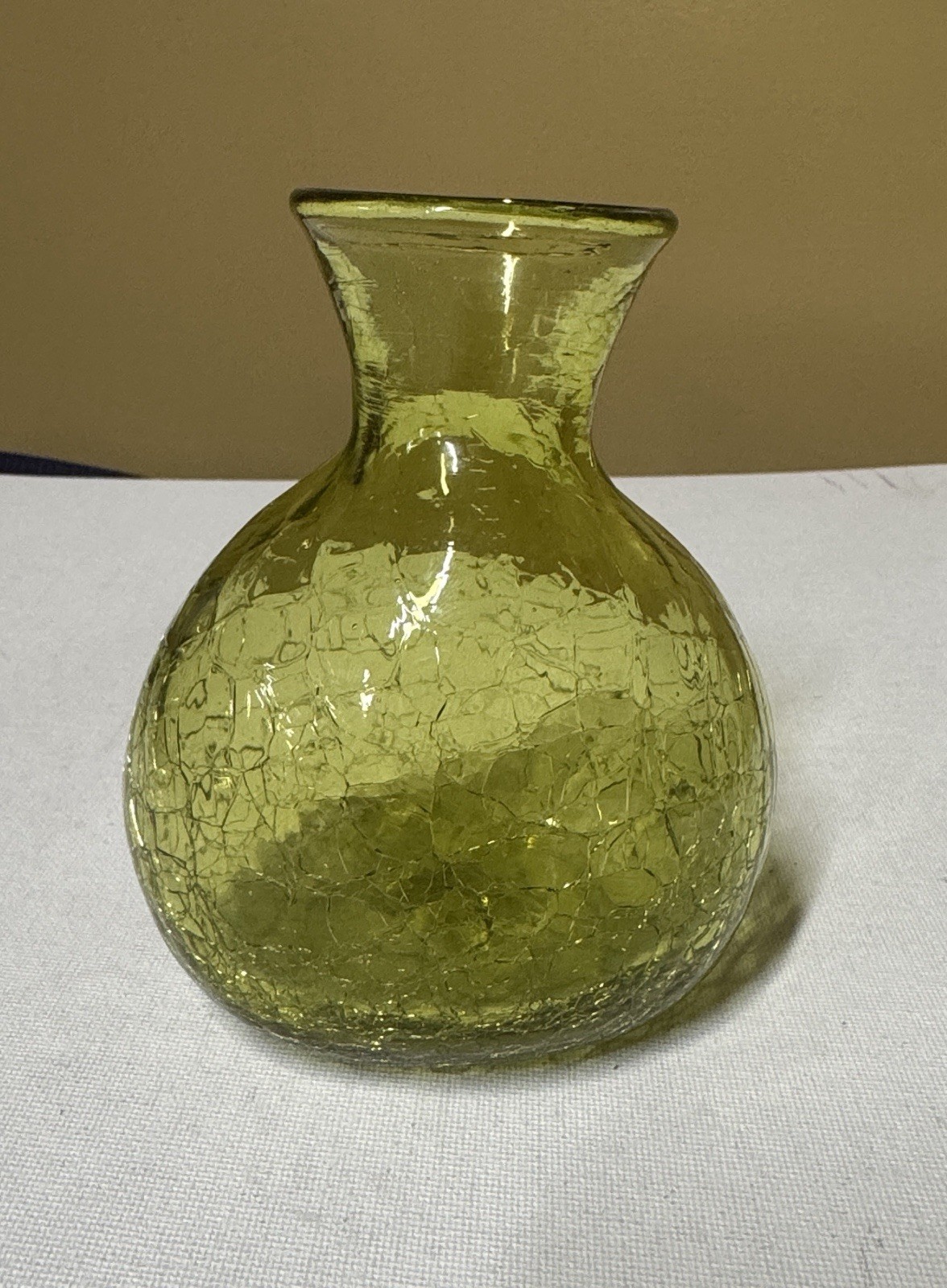 Blenko Glass CM-6 Mini Vase In chartreuse Crackle 4.75”