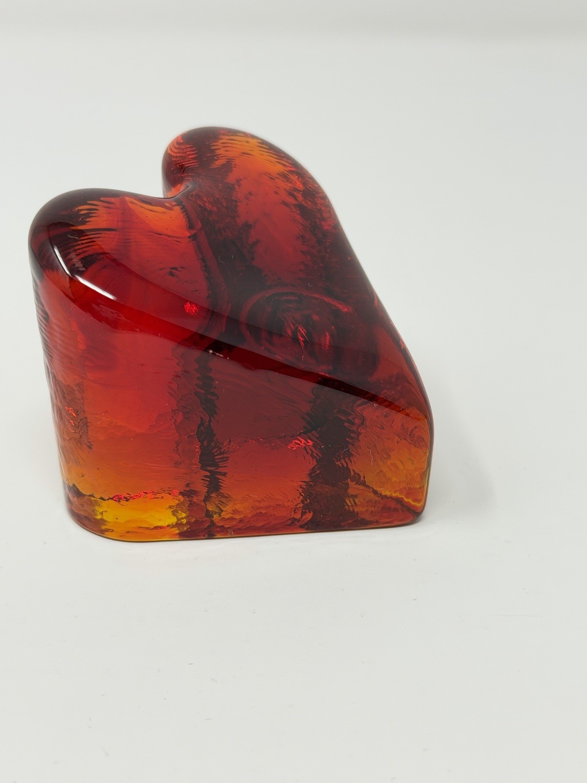 Fire & Light Rare Color Sunburst Red Heart Glass Paperweight 2.5” (1)