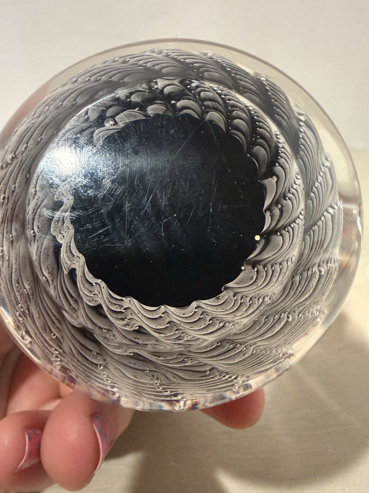 Vintage Art Glass Owl Paperweight – Controlled Bubble Murano Style – Gray Clear