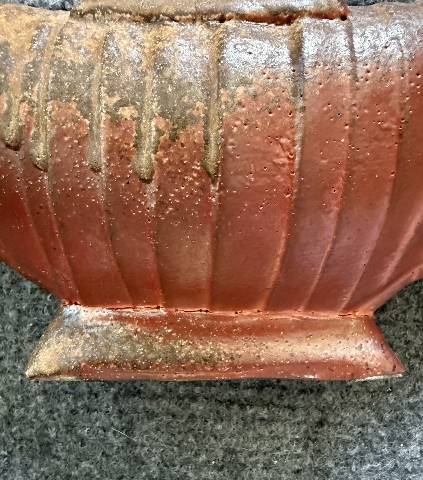 Pottery Decorative Art Table Vase – Mid-Century? – Interesting Technique