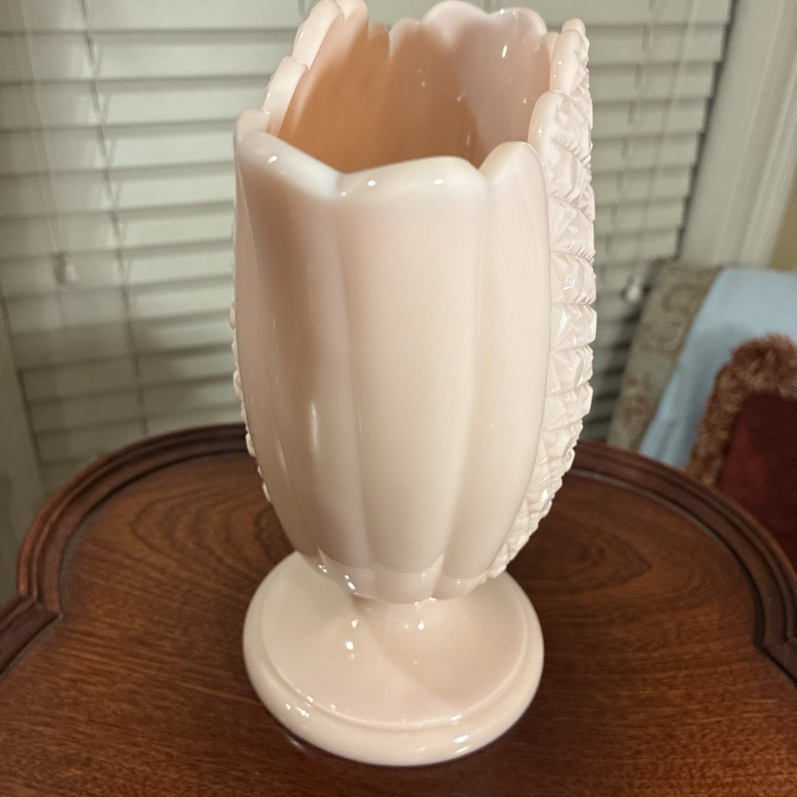 Vintage Fenton, Rose, Milk, Fan Vase Daisy, And Button Pattern From The 1950’s