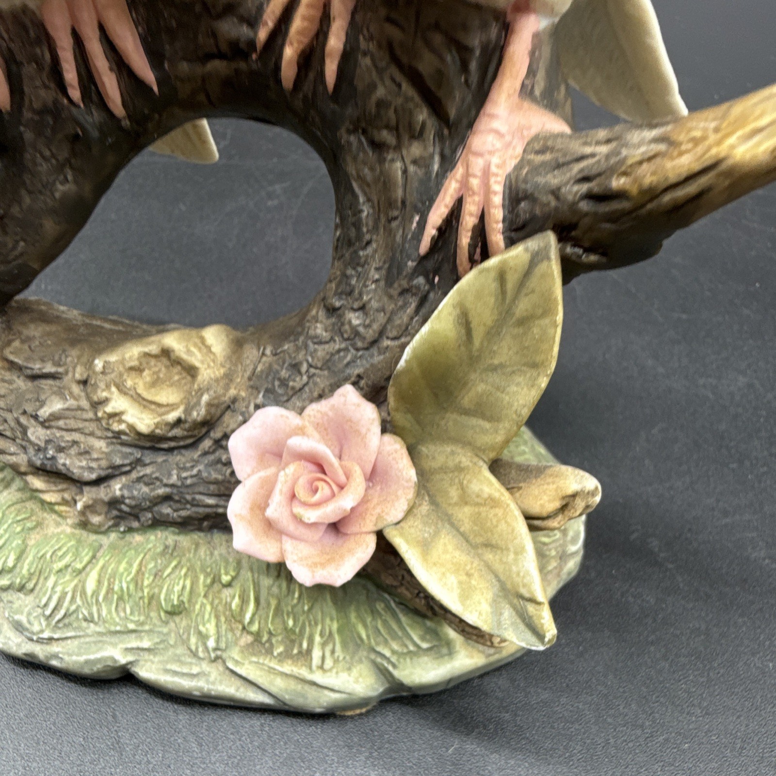 Wallington Collection dove couple resin figurine, floral roses, 3D, 9 in, Taiwan