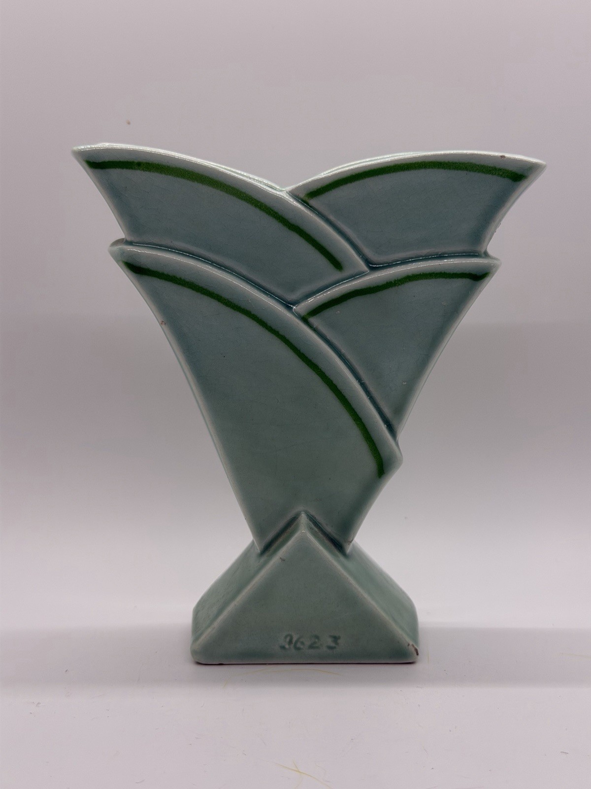 Vintage USA American Pottery Teal Blue Art Deco Style Vase #9623 Fan Look 5.75″